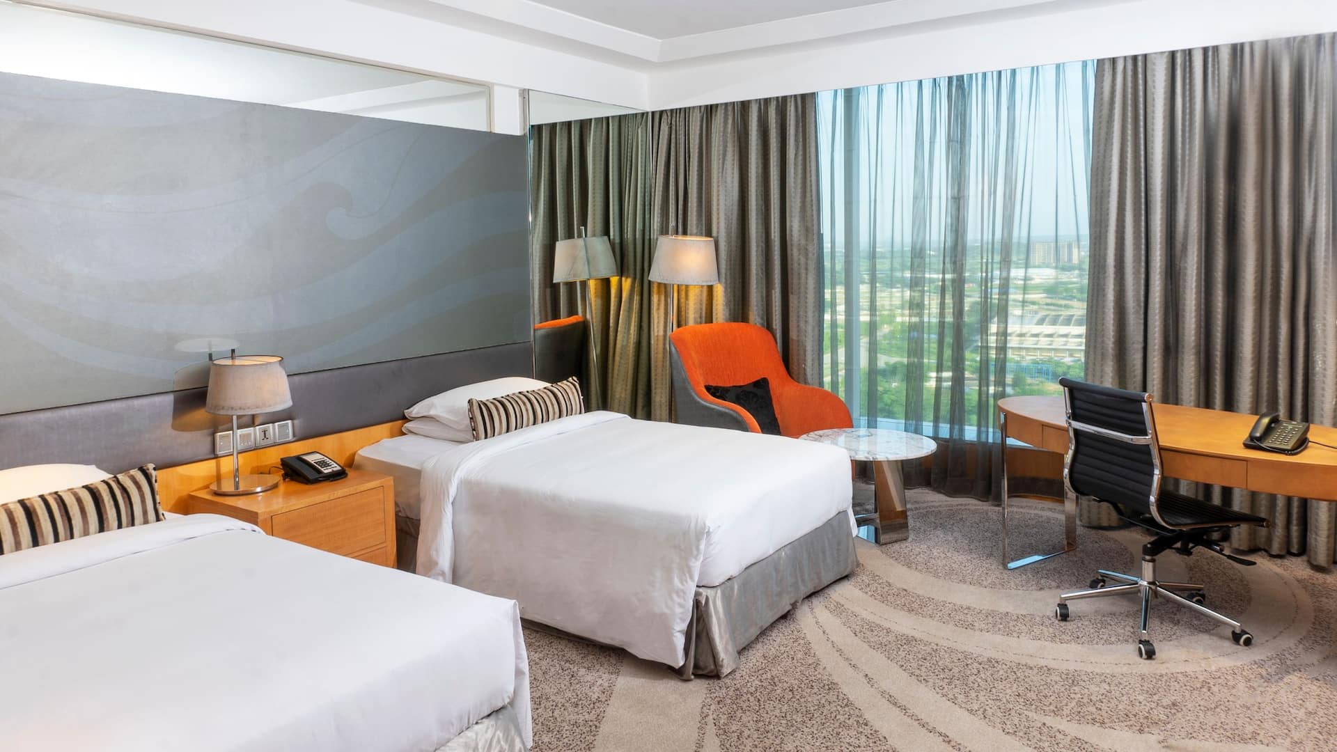 1 de 1 Hyatt Regency Gurgaon Two Twins City View