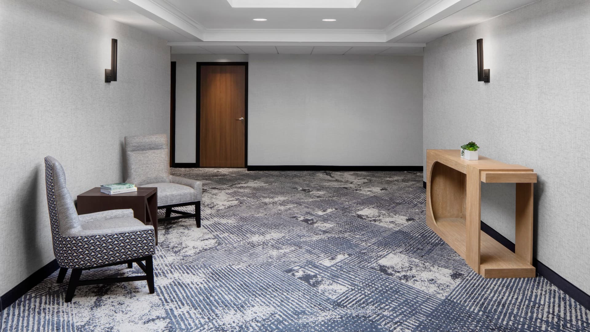 Hyatt Place Boston/Braintree Hallway