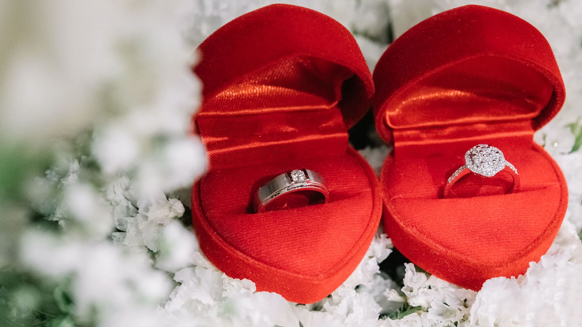 Hyatt Regency Bangkok Sukhumvit Wedding Rings