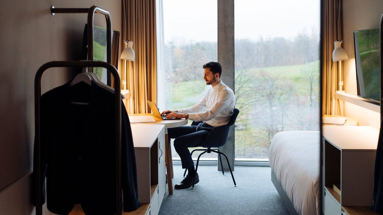 Desk Hyatt Place Zurich