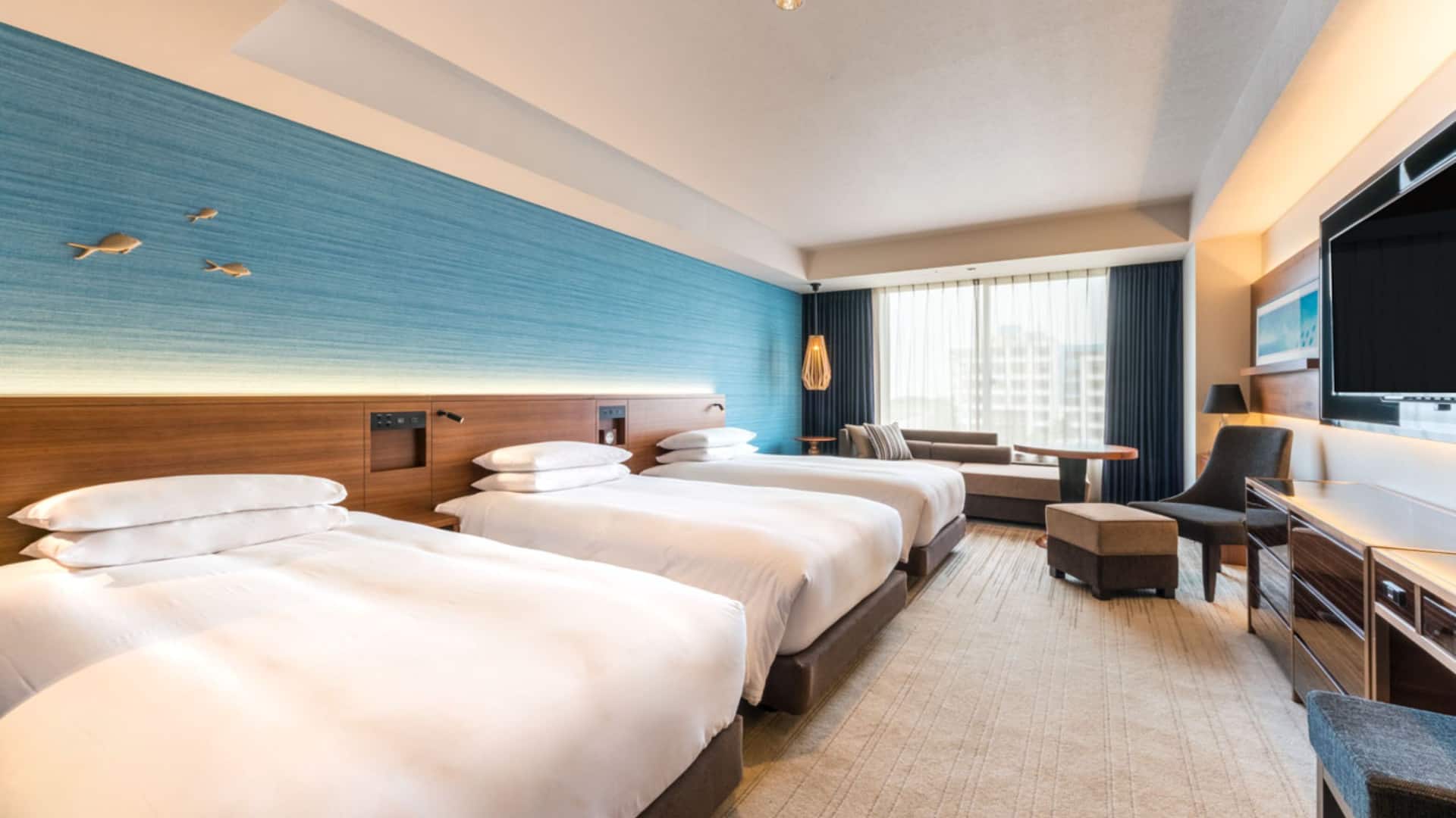 Hyatt Regency Tokyo Bay Three Twin City View Guestroom