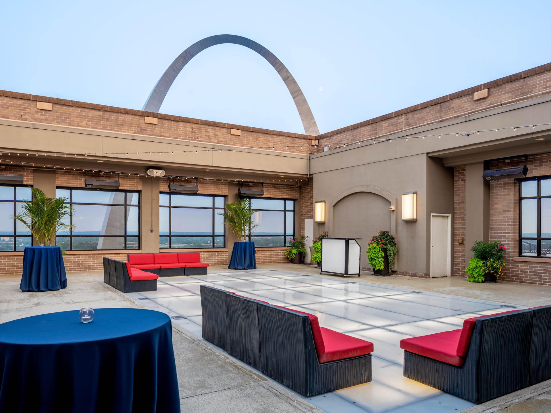 Hyatt Regency St. Louis at The Arch Gateway Lounge Reception