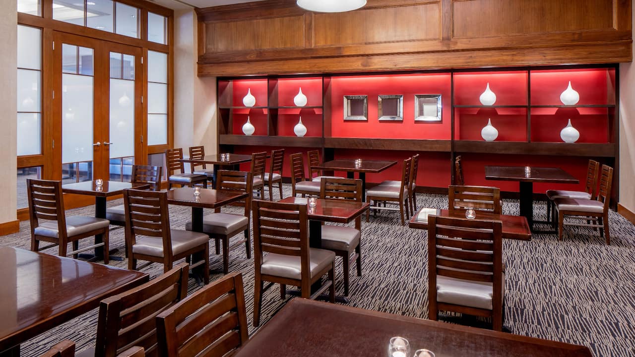 Downtown St. Louis, MO Hotels | Hyatt Regency St. Louis at the Arch