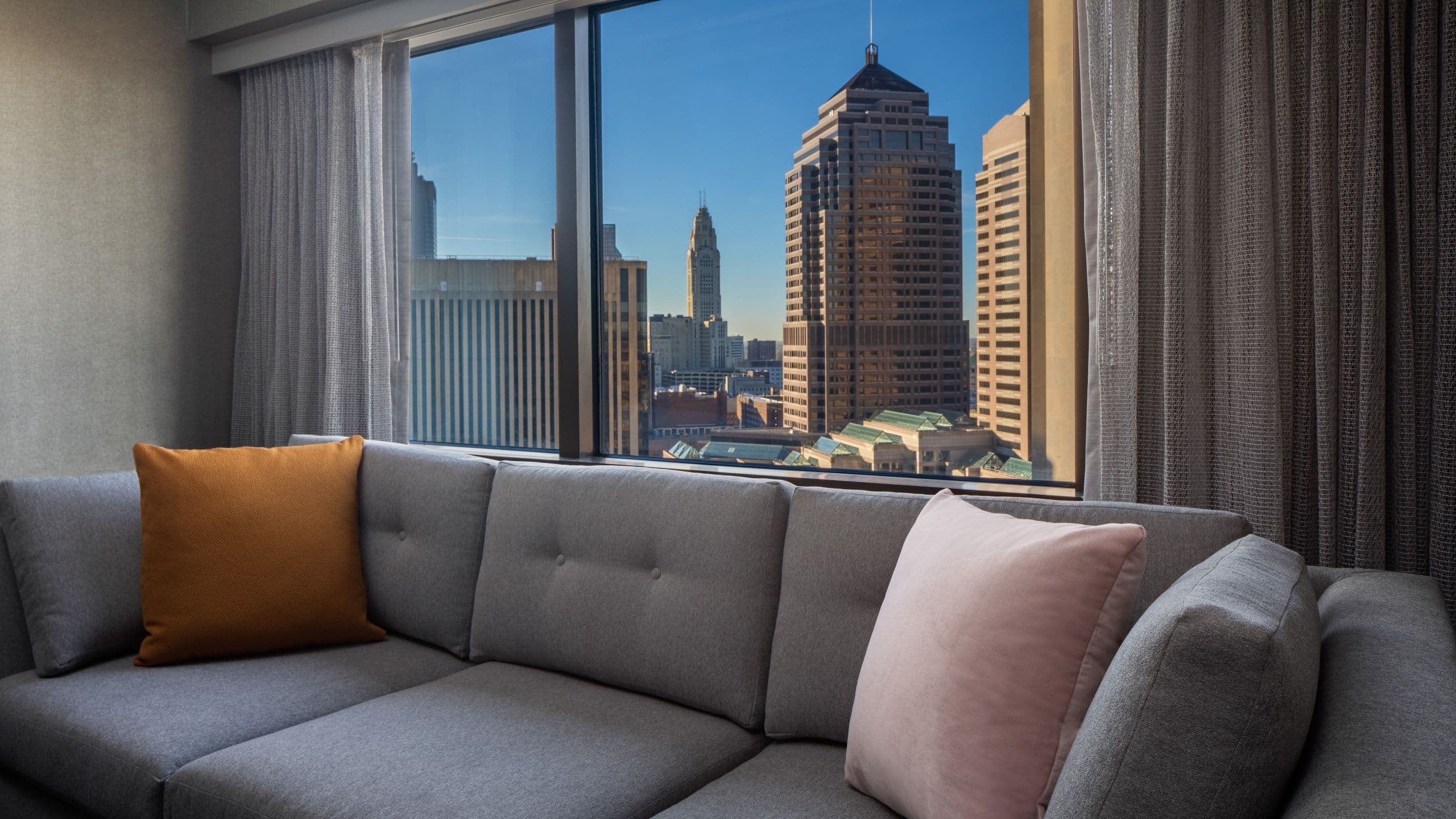 Hyatt Regency Columbus View Guestroom