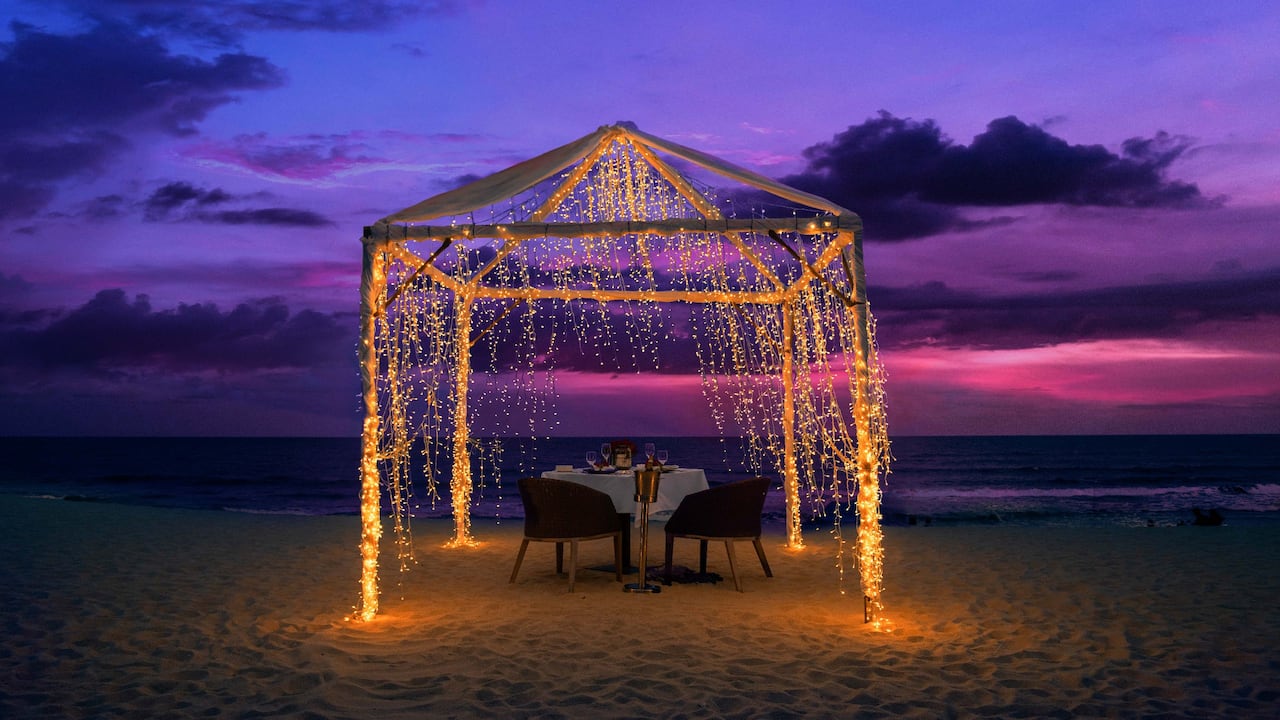 Private Dinner on the Beach Kuantan - Hyatt Regency Kuantan Resort