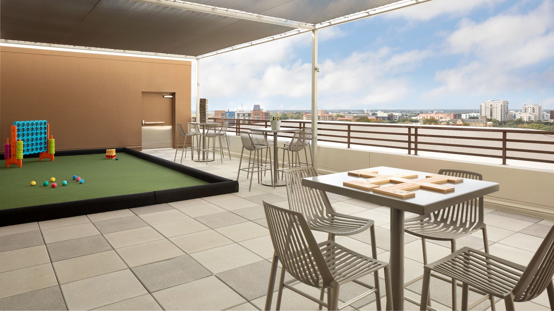 Grand Hyatt San Antonio River Walk Game Park