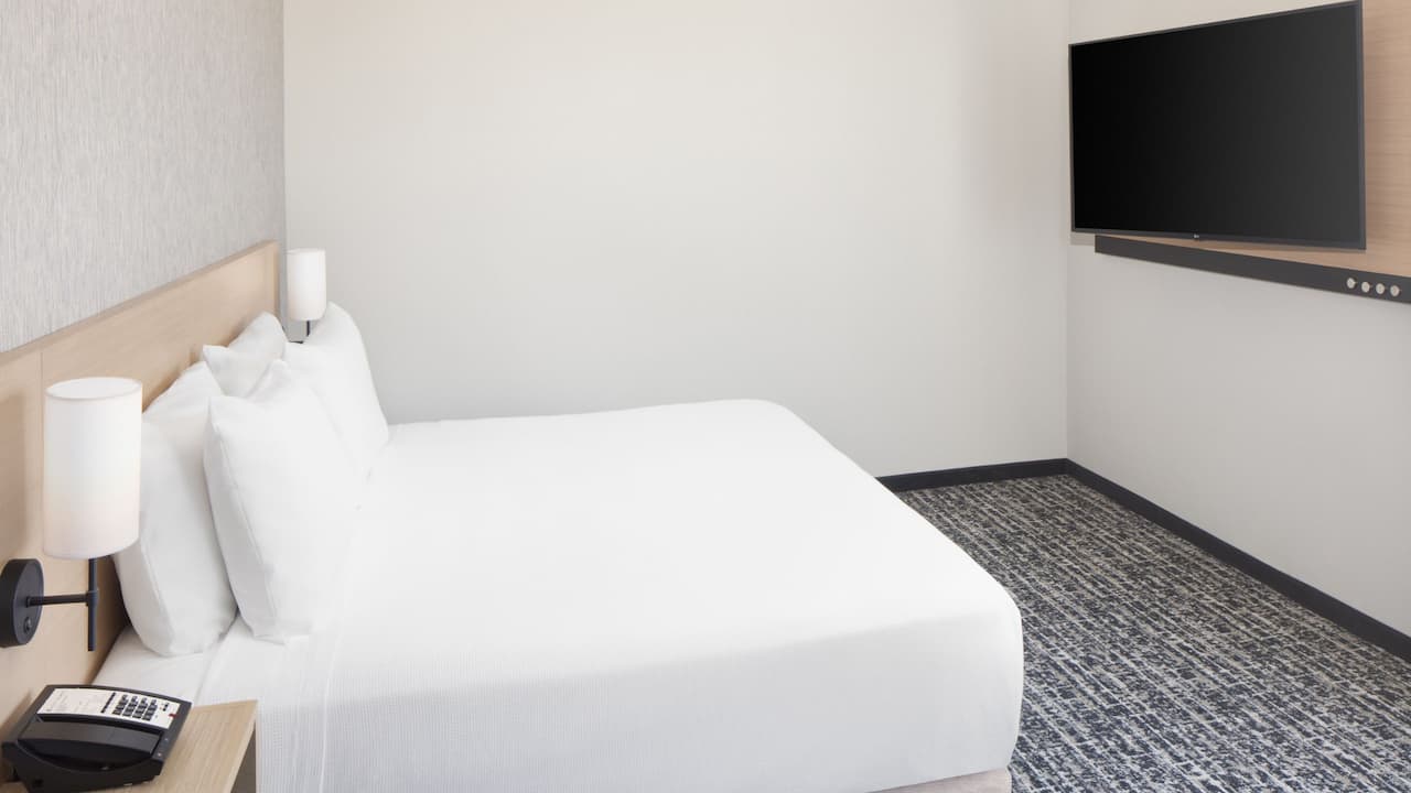 king bed
