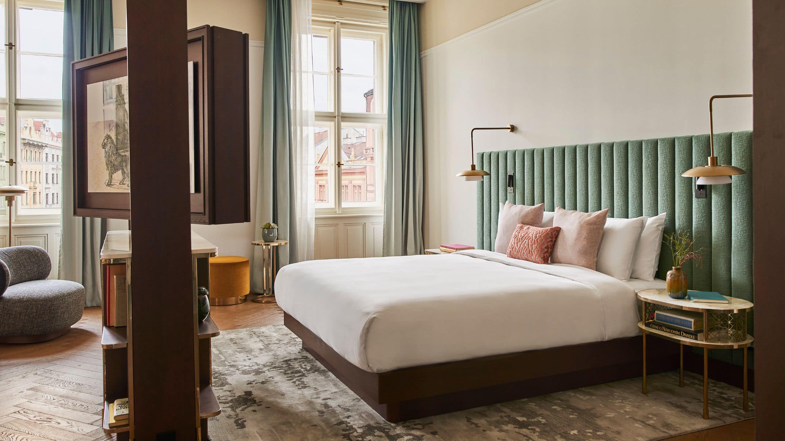Andaz Prague Presidential Suite Bed
