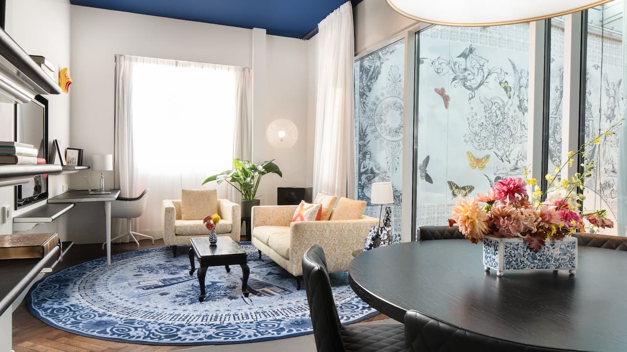 Andaz Suite Living Room Layout