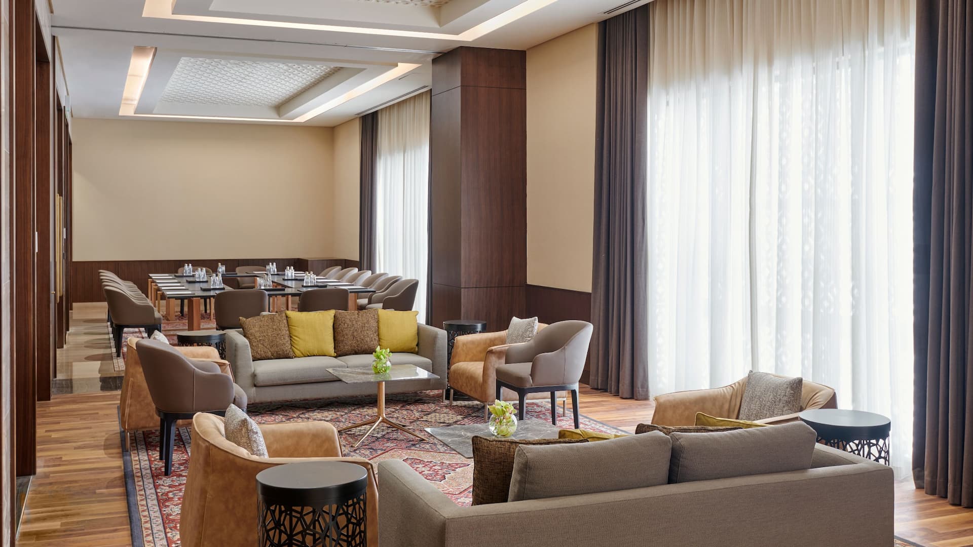 Grand Hyatt Al Khobar Hotel and Residences Boardroom Almanzil