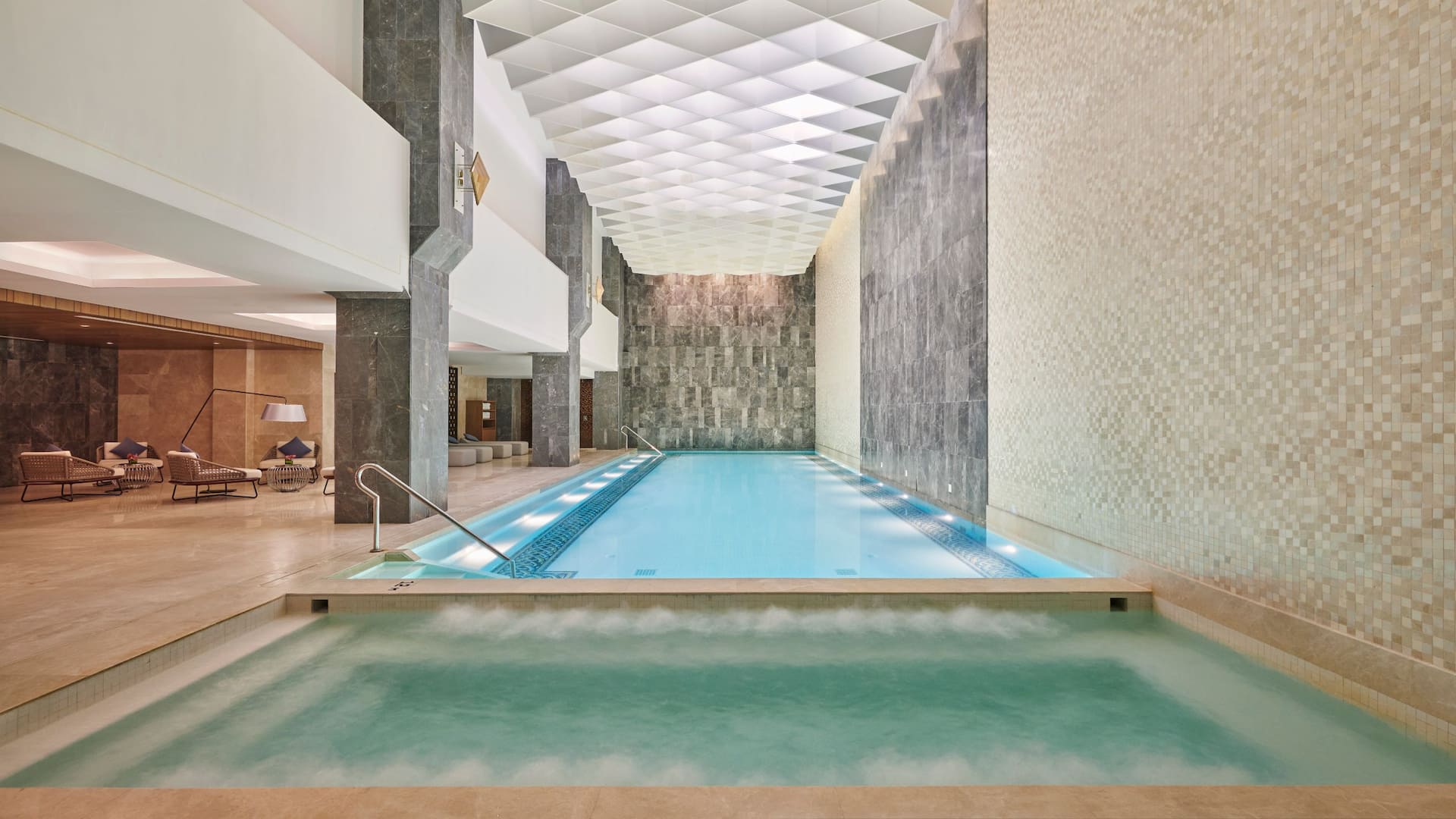 Grand Hyatt Al Khobar Hotel and Residences Male Swimming Pool