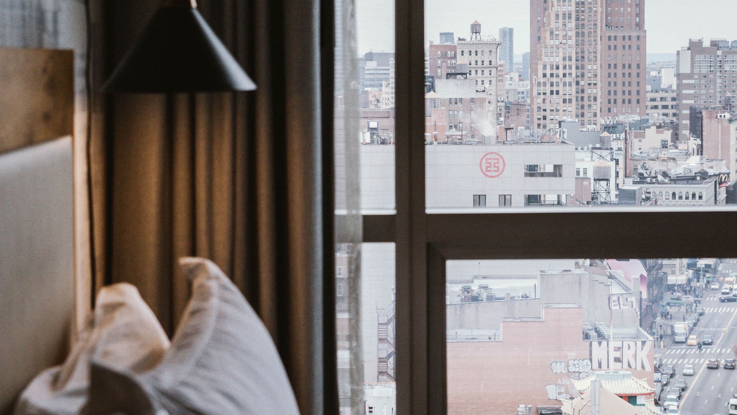 Hotel 50 Bowery King City View Canal