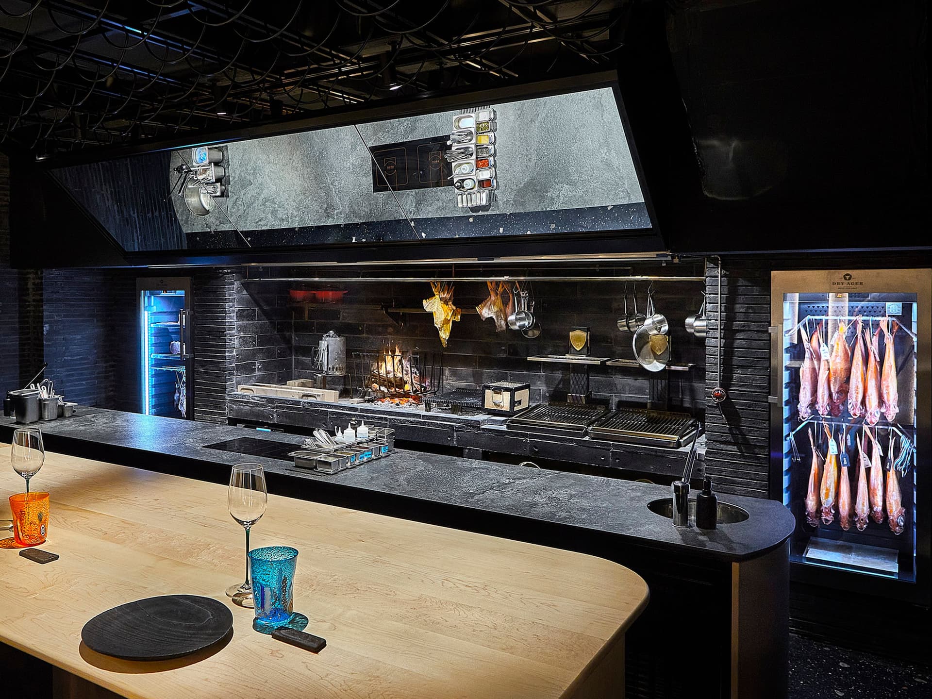 Hyatt Regency Hesperia Madrid Smoked Room Restaurant Kitchen Bar