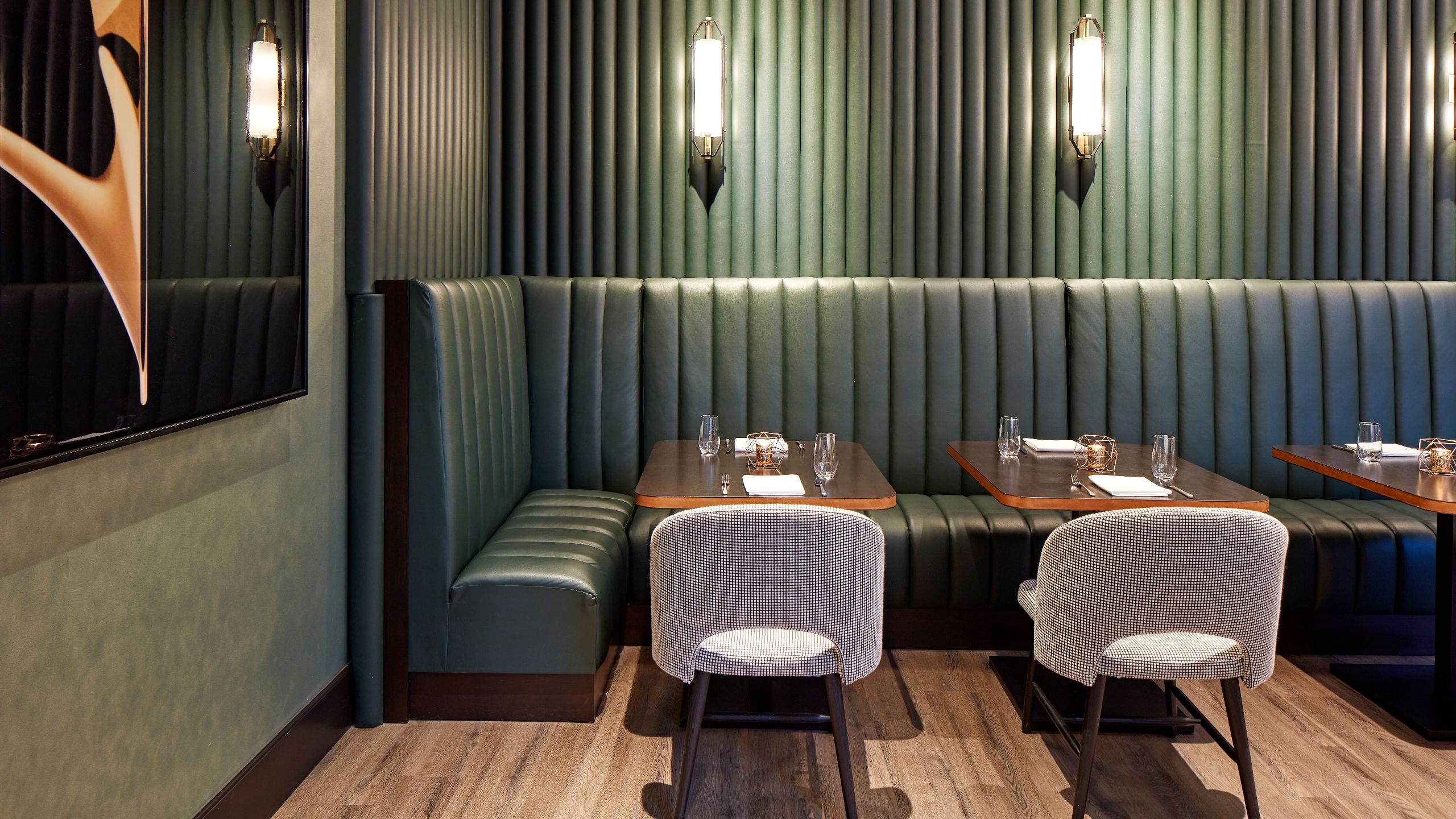 Hyatt Centric Downtown Sacramento 7th Street Jade Seating