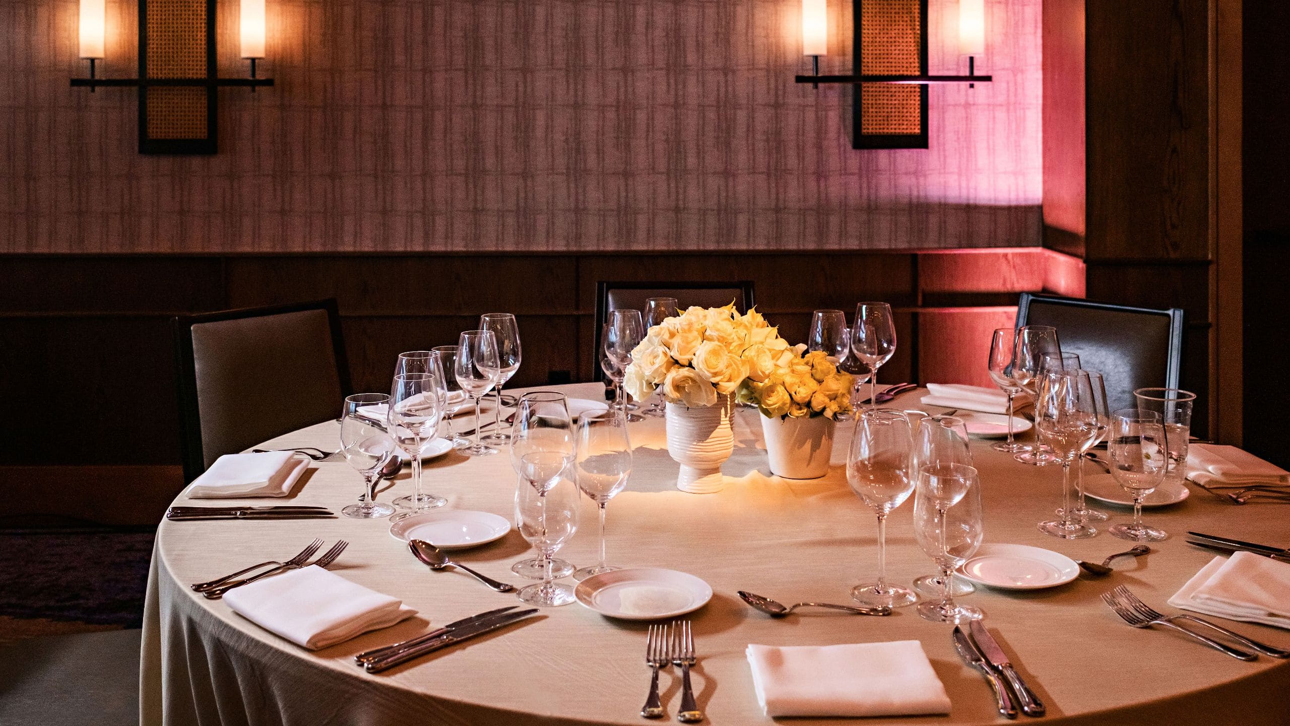 Thompson Buckhead Event Table Setup