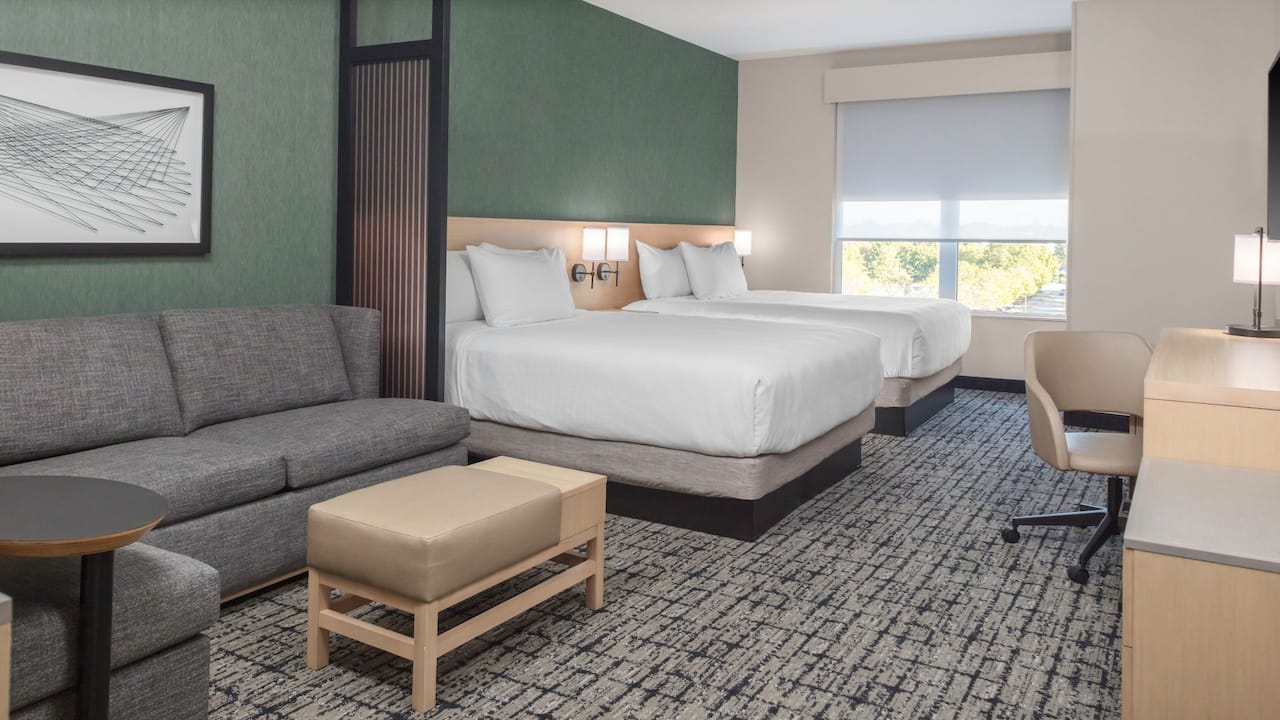 Charlotte hotel suites with two queen beds at Hyatt Place Charlotte / University Research Park.
