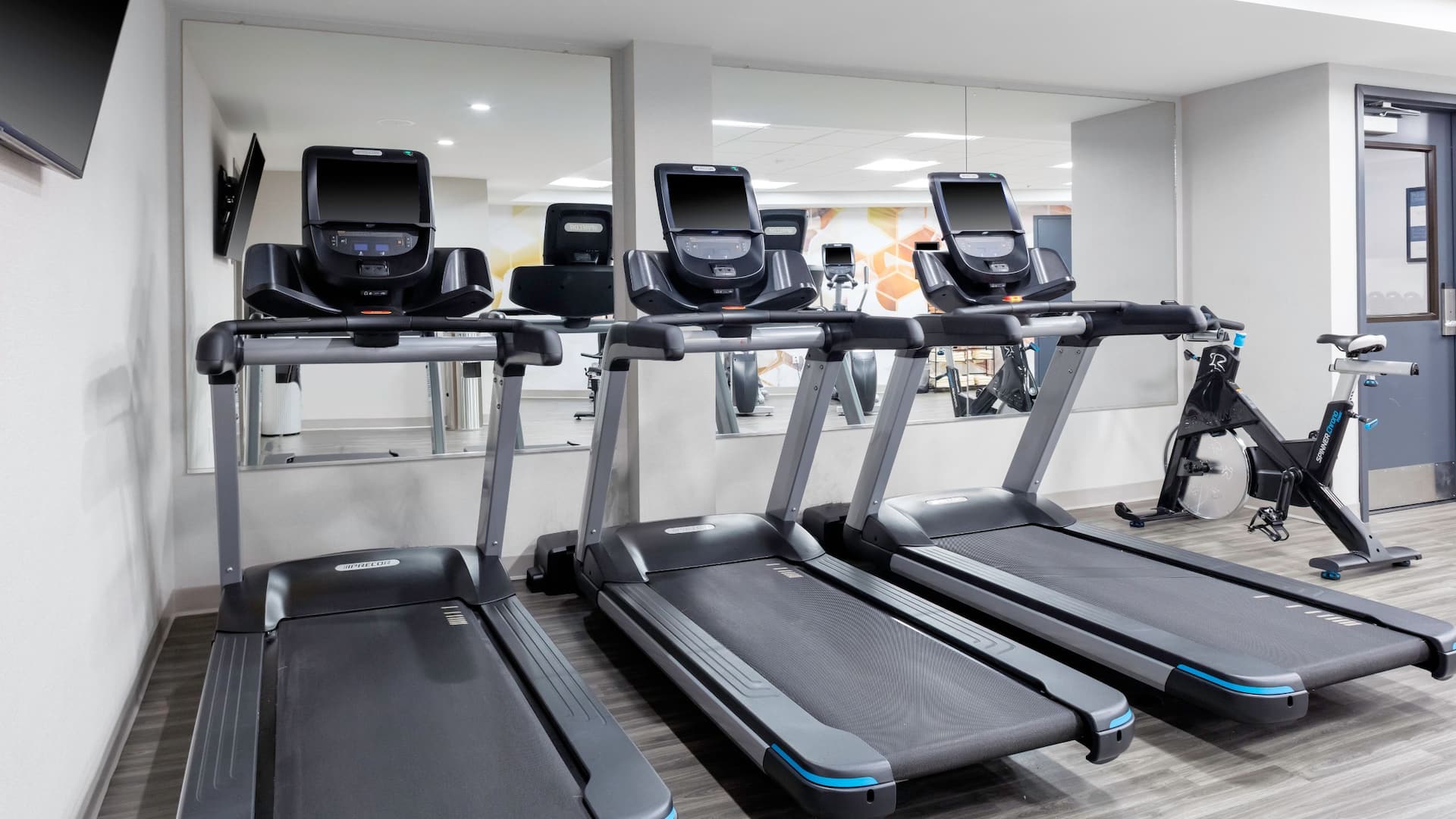 Hyatt Place Charlotte / University Research Park Fitness Center Treadmill