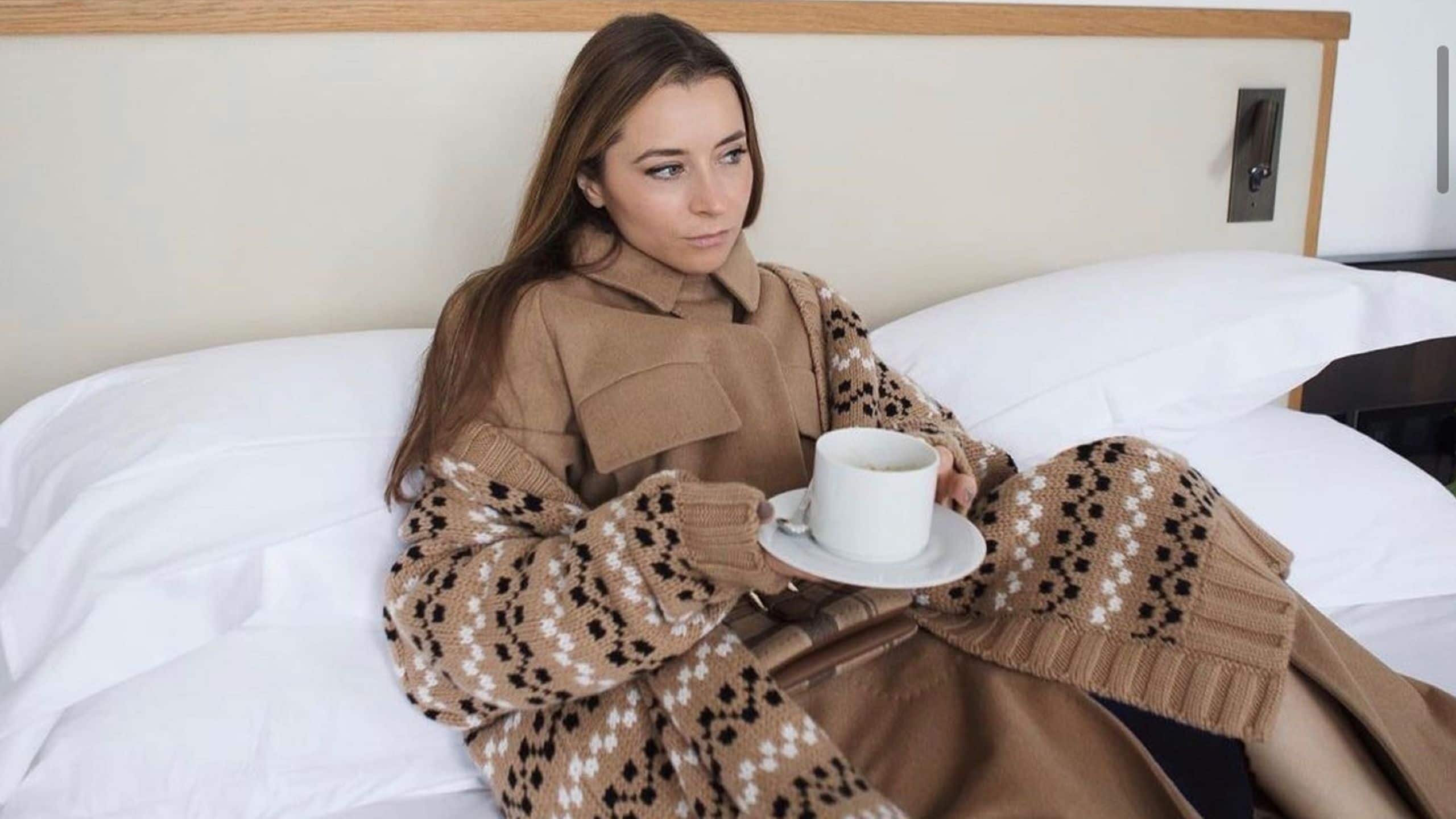 第 10，共 11 Hyatt Paris Madeleine Guest On Bed