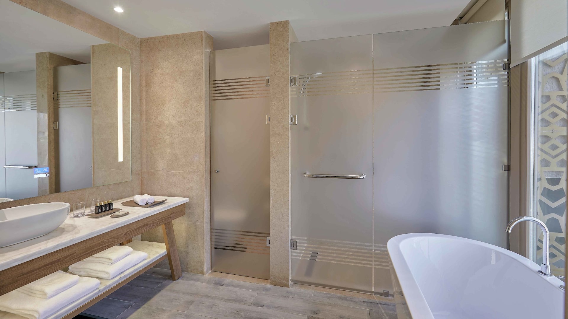 2 of 6 Hyatt Regency Cairo West One King Bed Deluxe Bathroom Area