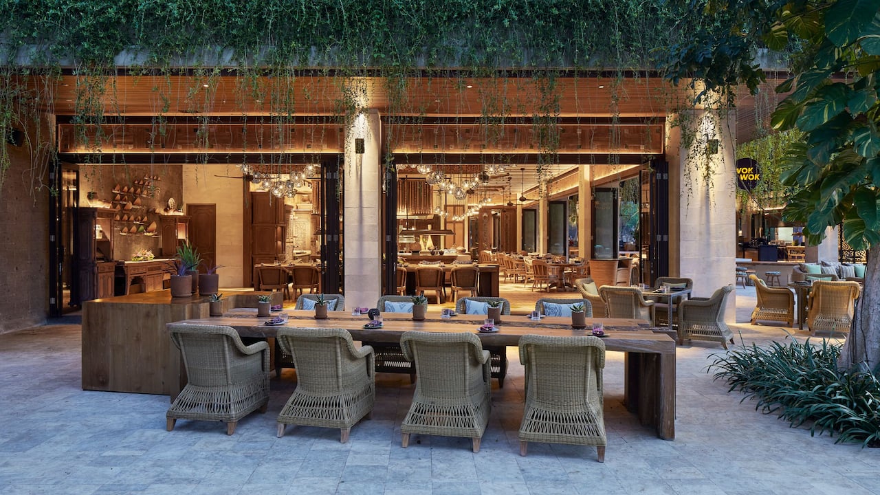 Wok Wok Outdoor Seating
