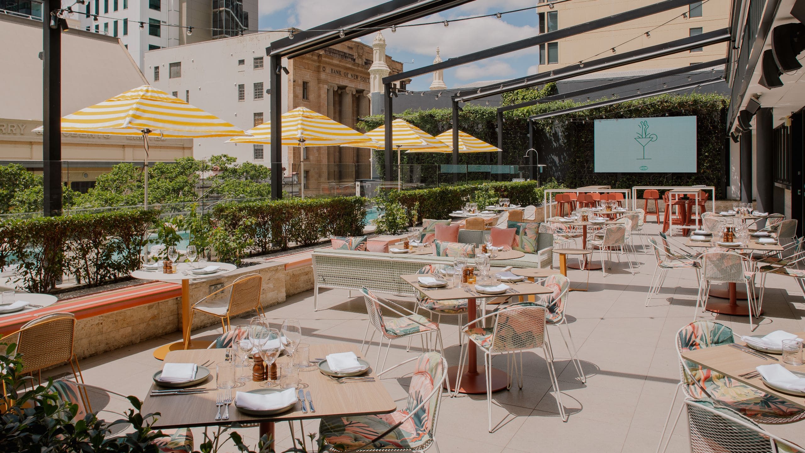 Hyatt Regency Brisbane Hibiscus Room Seating Daytime