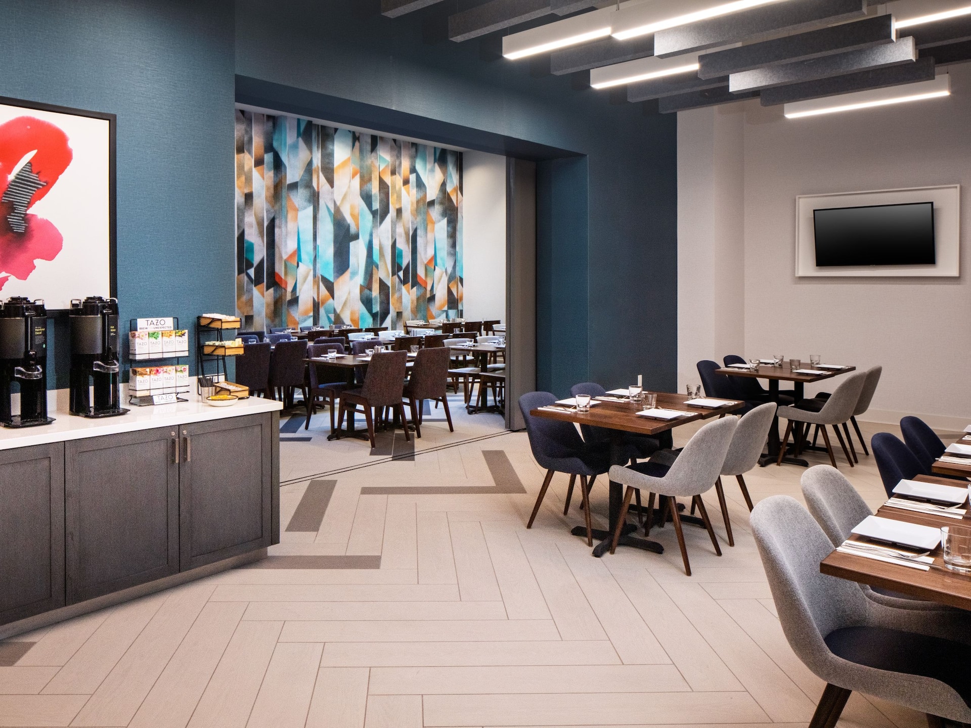 Hyatt Place New York / Chelsea Dining Area