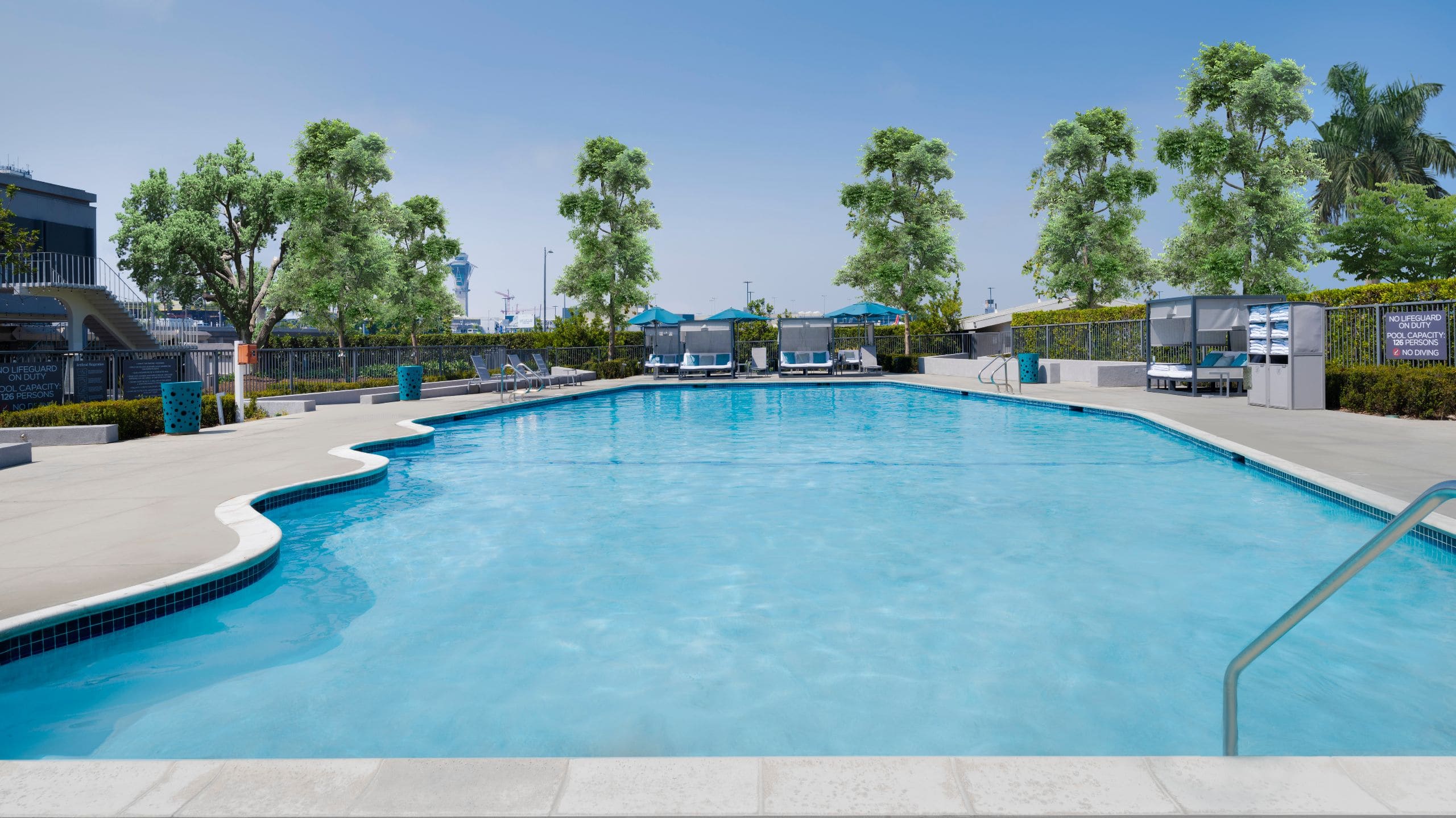Hyatt Regency Los Angeles International Airport Pool