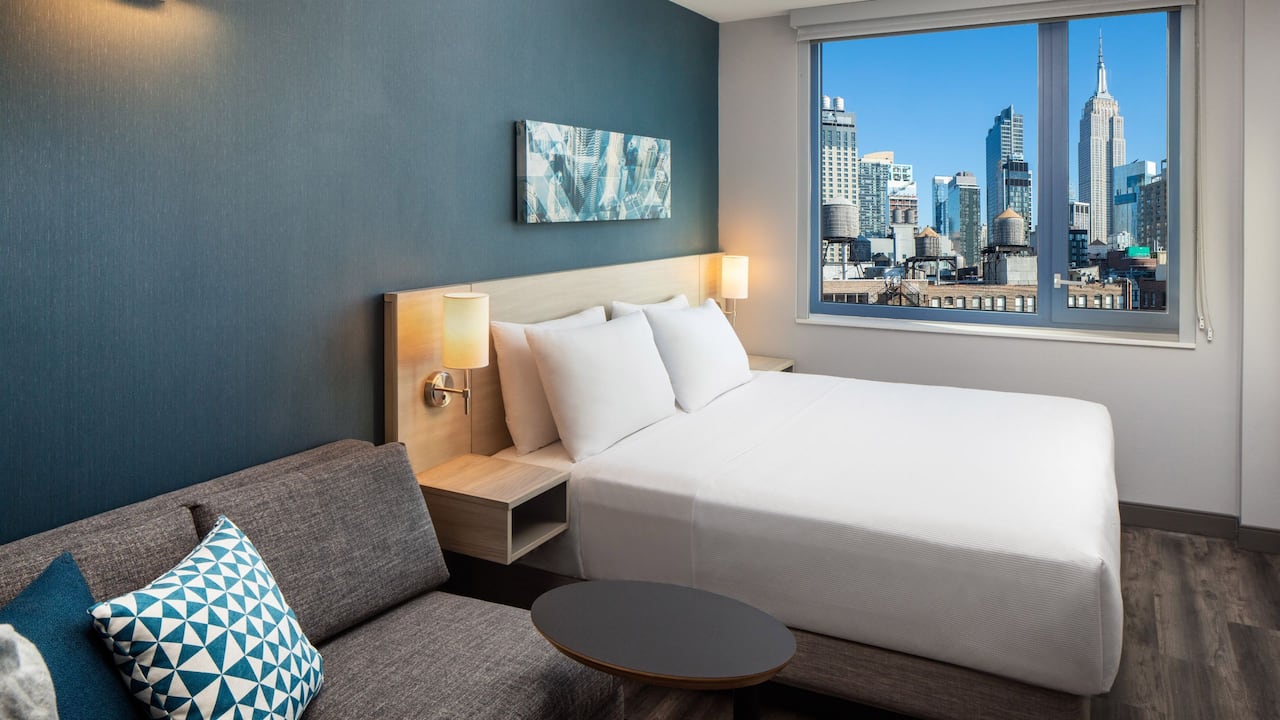 King Bed with Sofa Hudson Yards