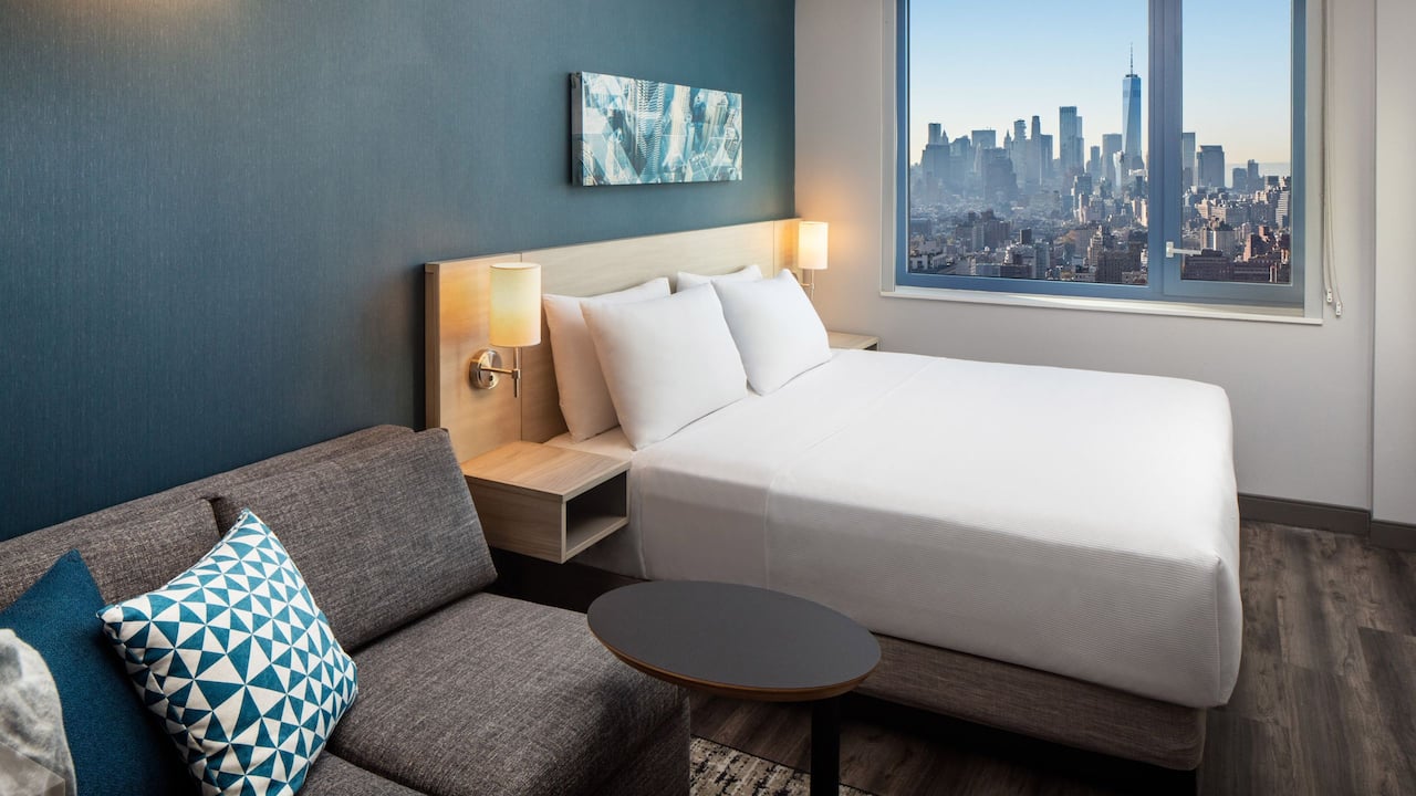 King Bed with Sofa Skyline Freedom Tower 