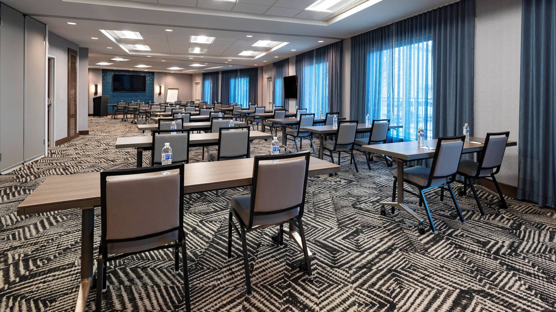 Hyatt Place Austin / Lake Travis / Four Points Meeting Rooms