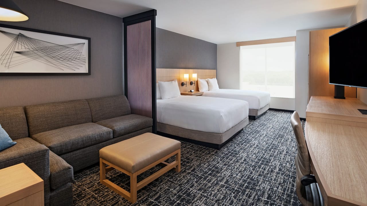 Hyatt Place King Bed