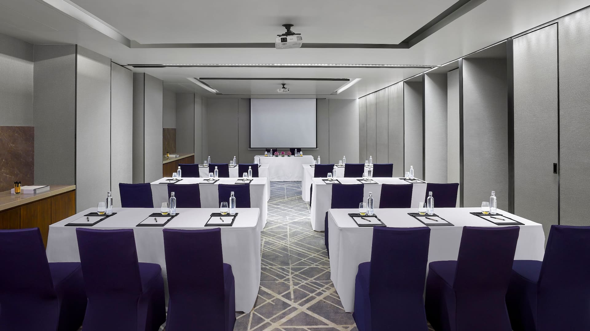 Hyatt Place Vadodara Meeting Room Classroom