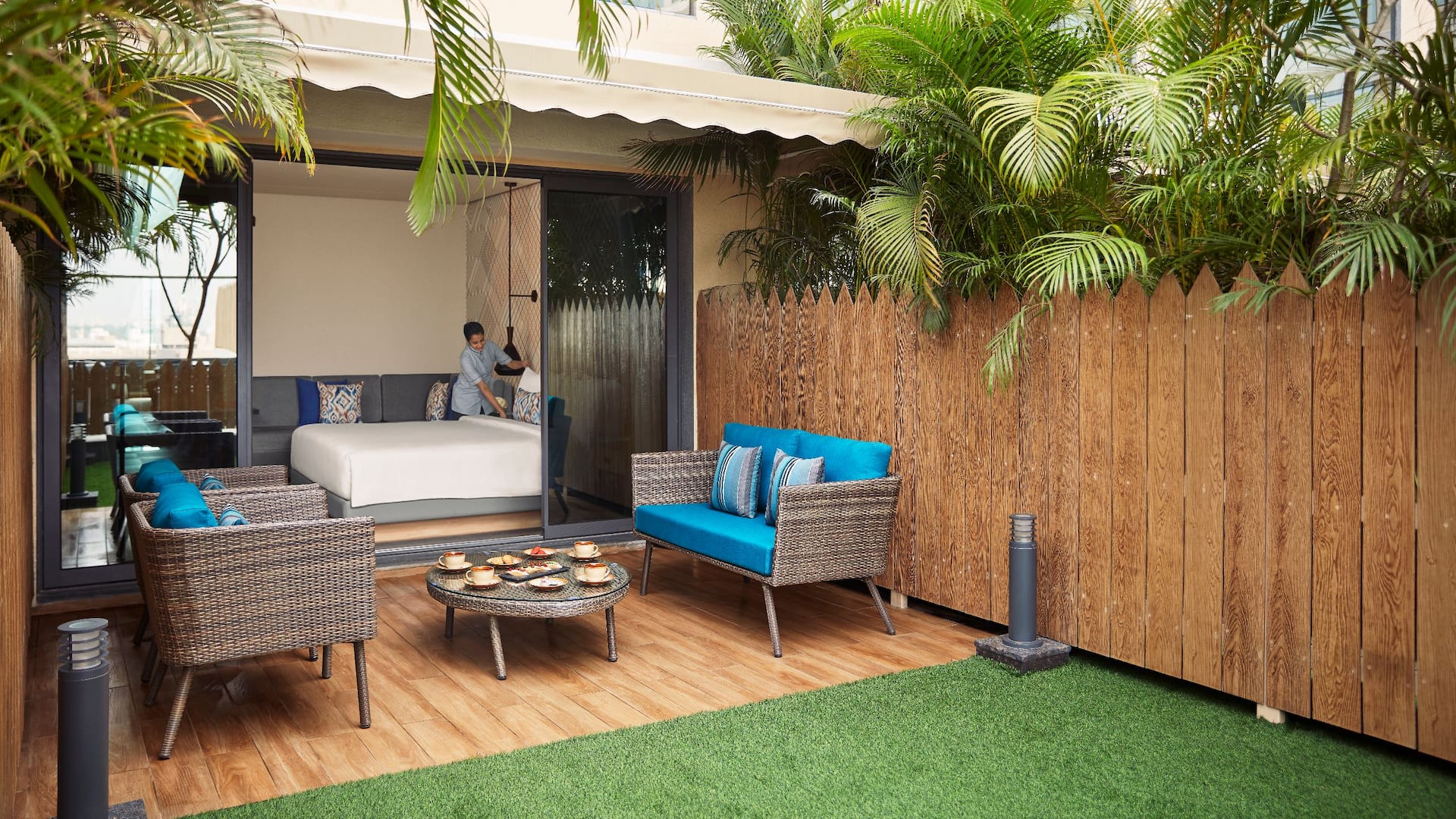 Hyatt Place Vadodara Garden Room Sit Out