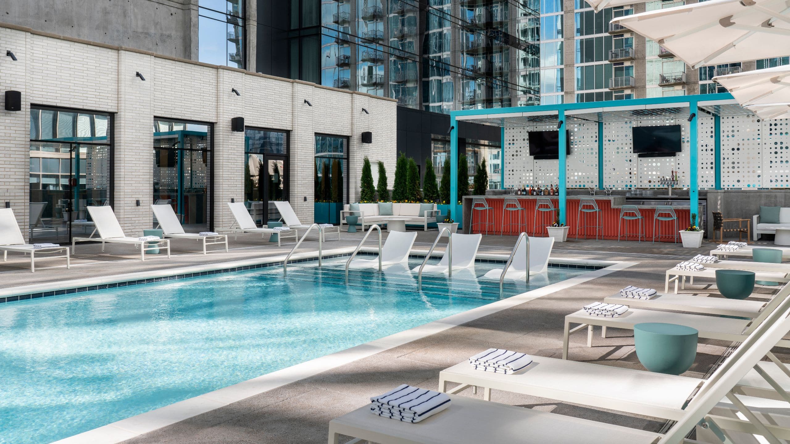 Hyatt Centric Downtown Nashville Pool Day Side Angle