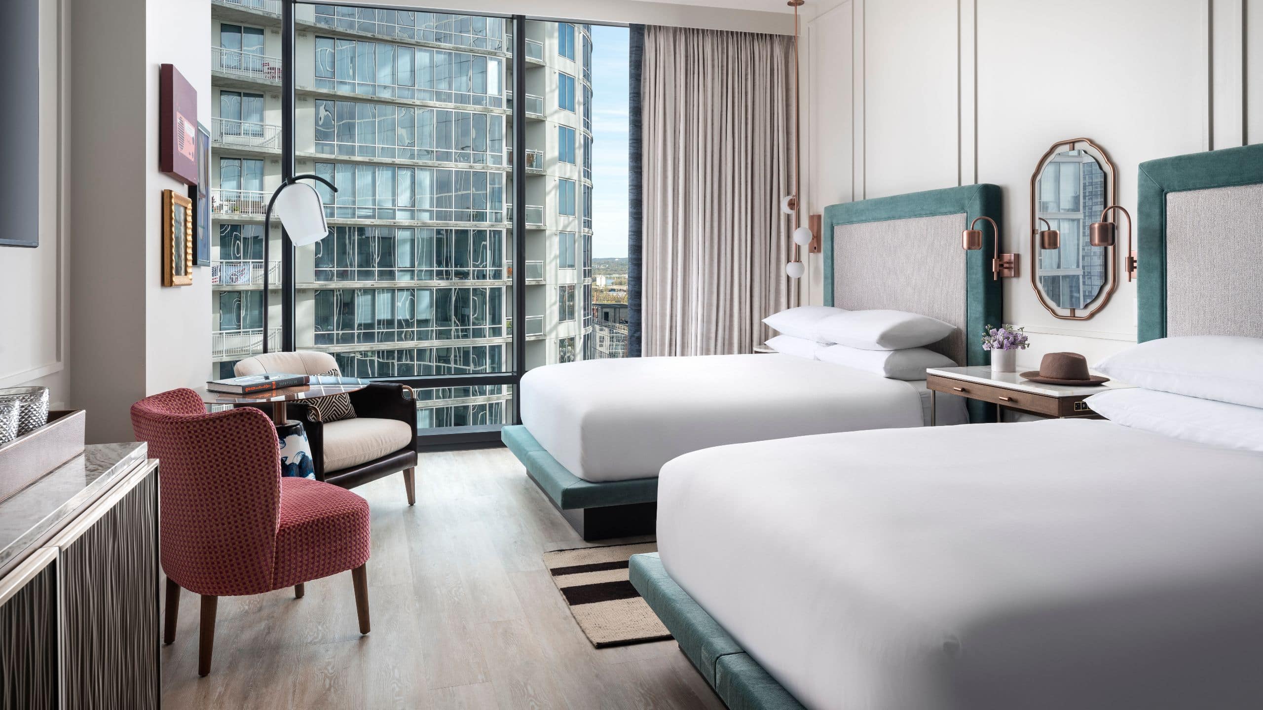 2 de 5 Hyatt Centric Downtown Nashville Double Queen Room