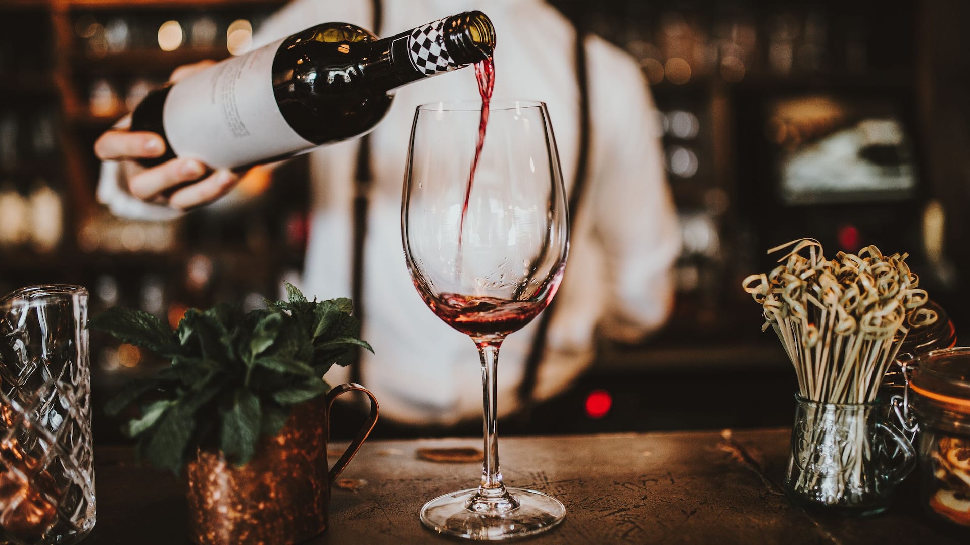 Hyatt Regency Seattle Winery Pour