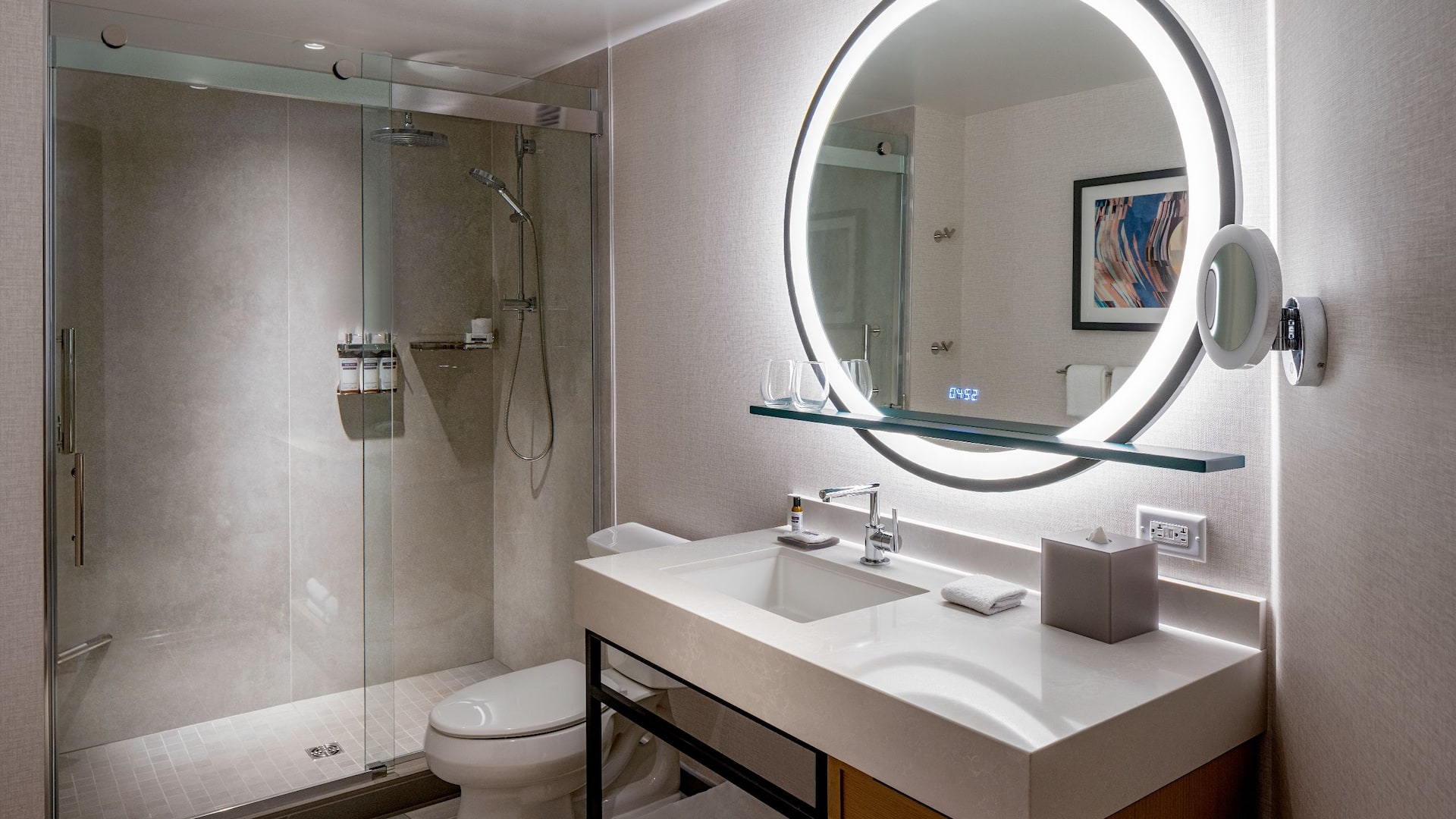Hyatt Regency San Francisco King Guestroom Bath