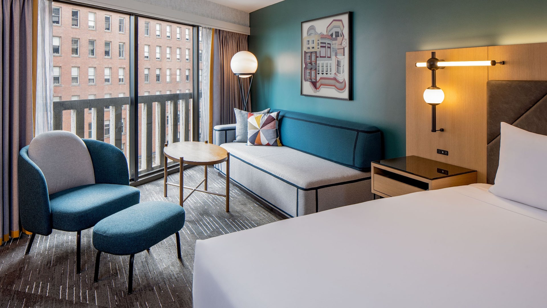 Hyatt Regency San Francisco King Guestroom Seating