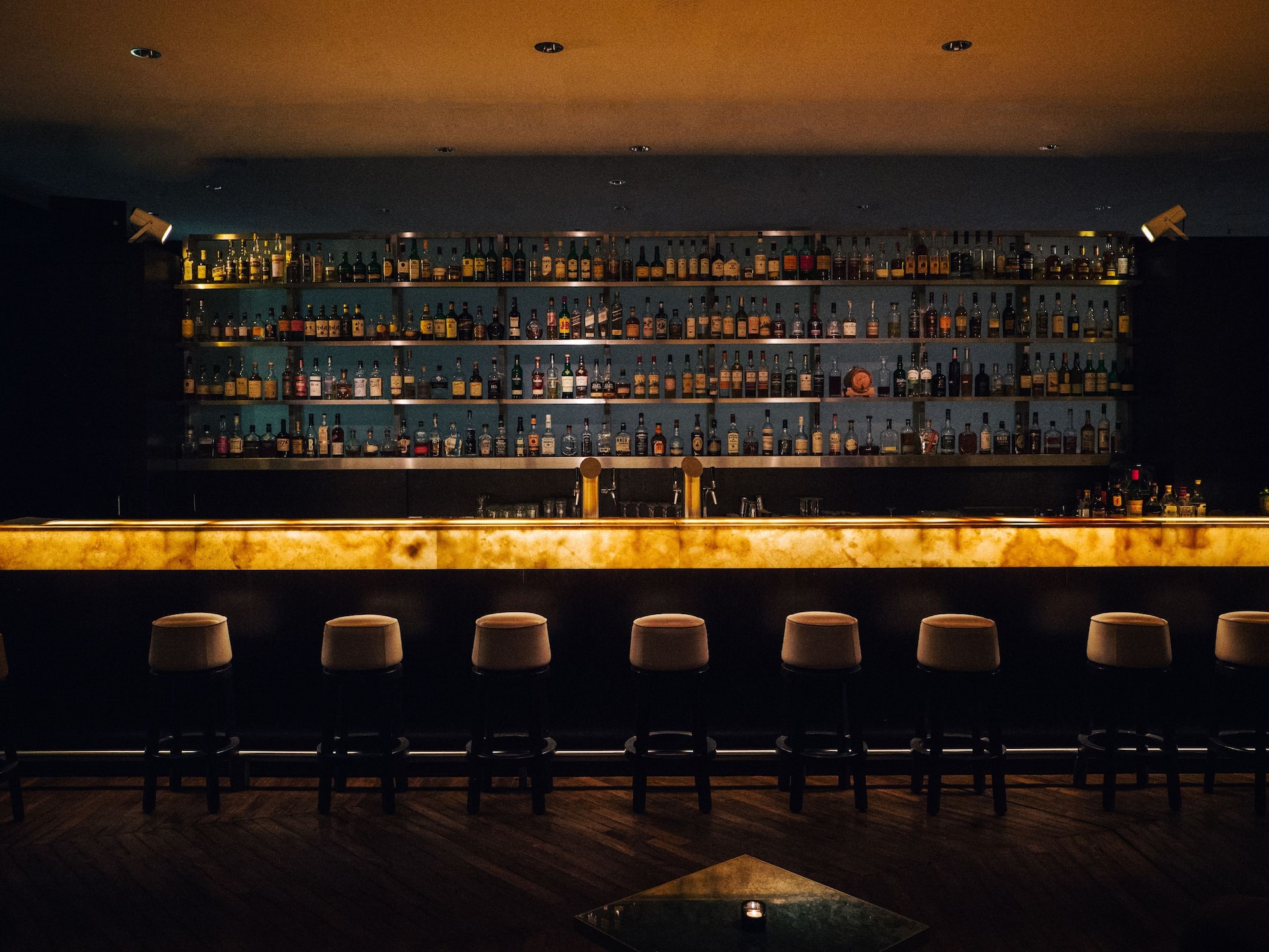 Grand Hyatt Berlin Vox Bar