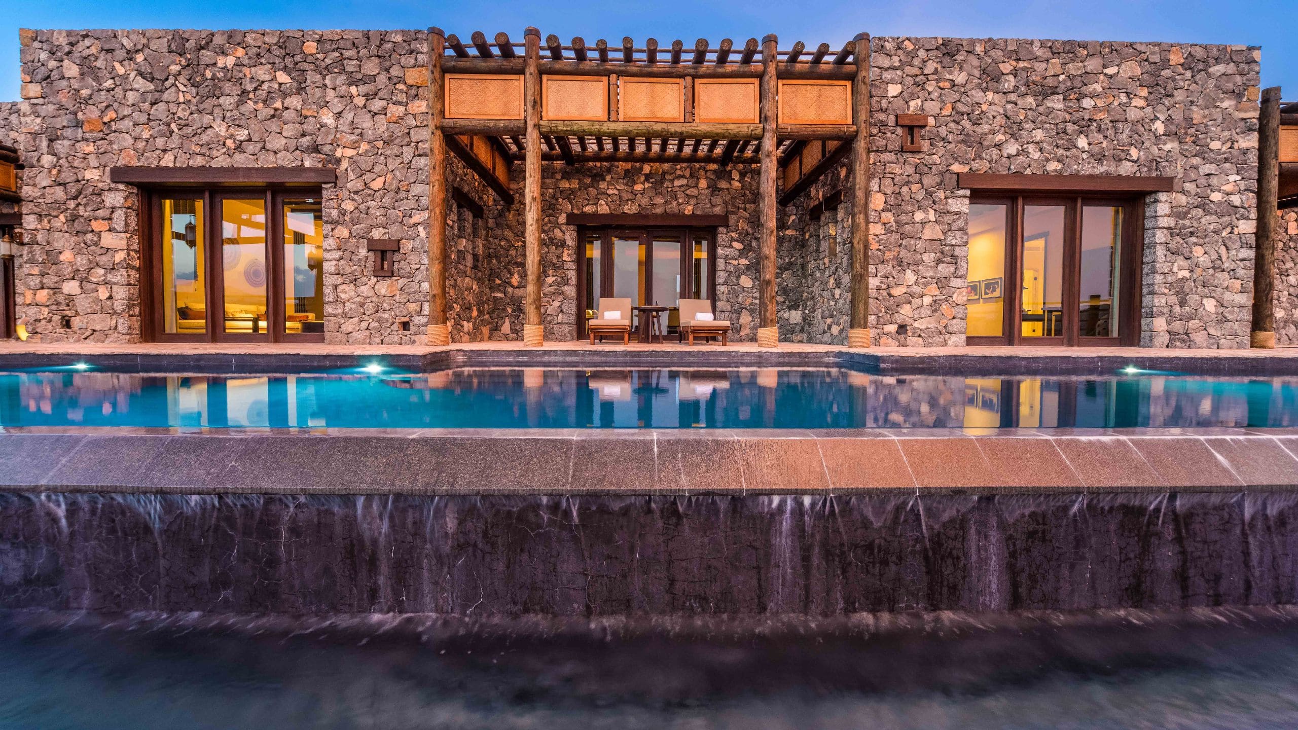 Alila Jabal Akhdar VIlla By Daytime Infinity Pool