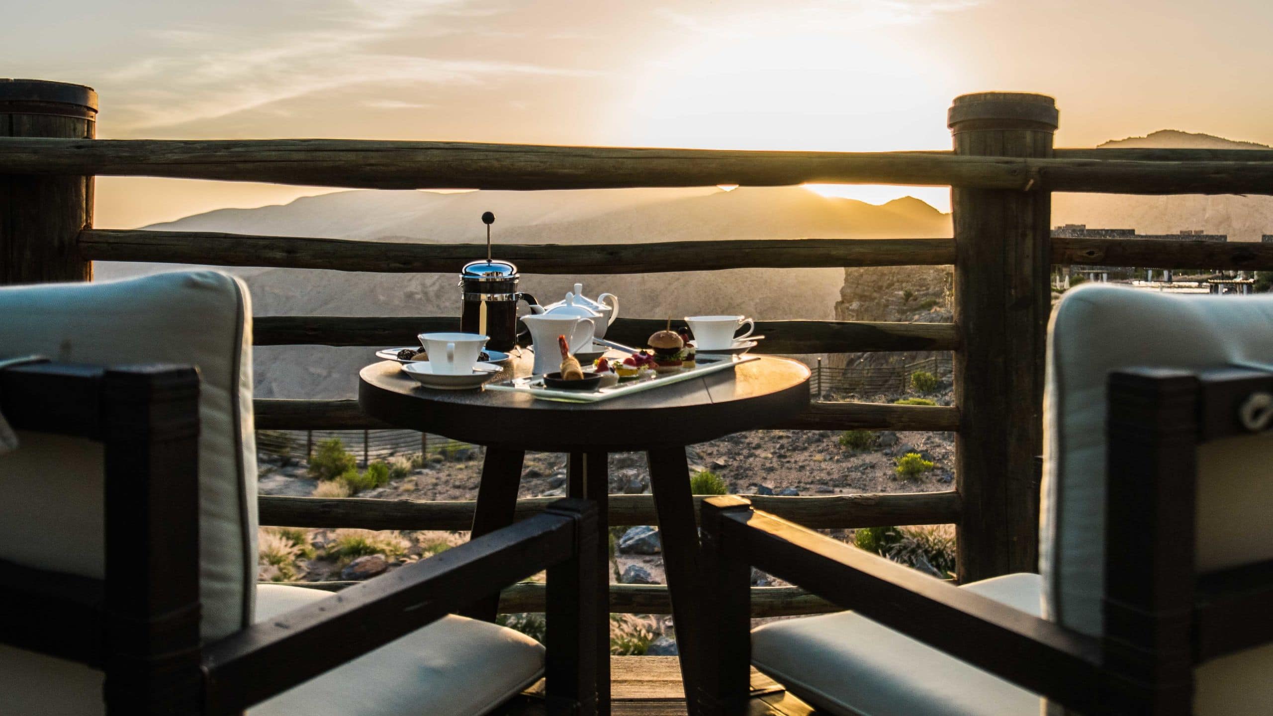 Alila Jabal Akhdar Terrace View Breakfast