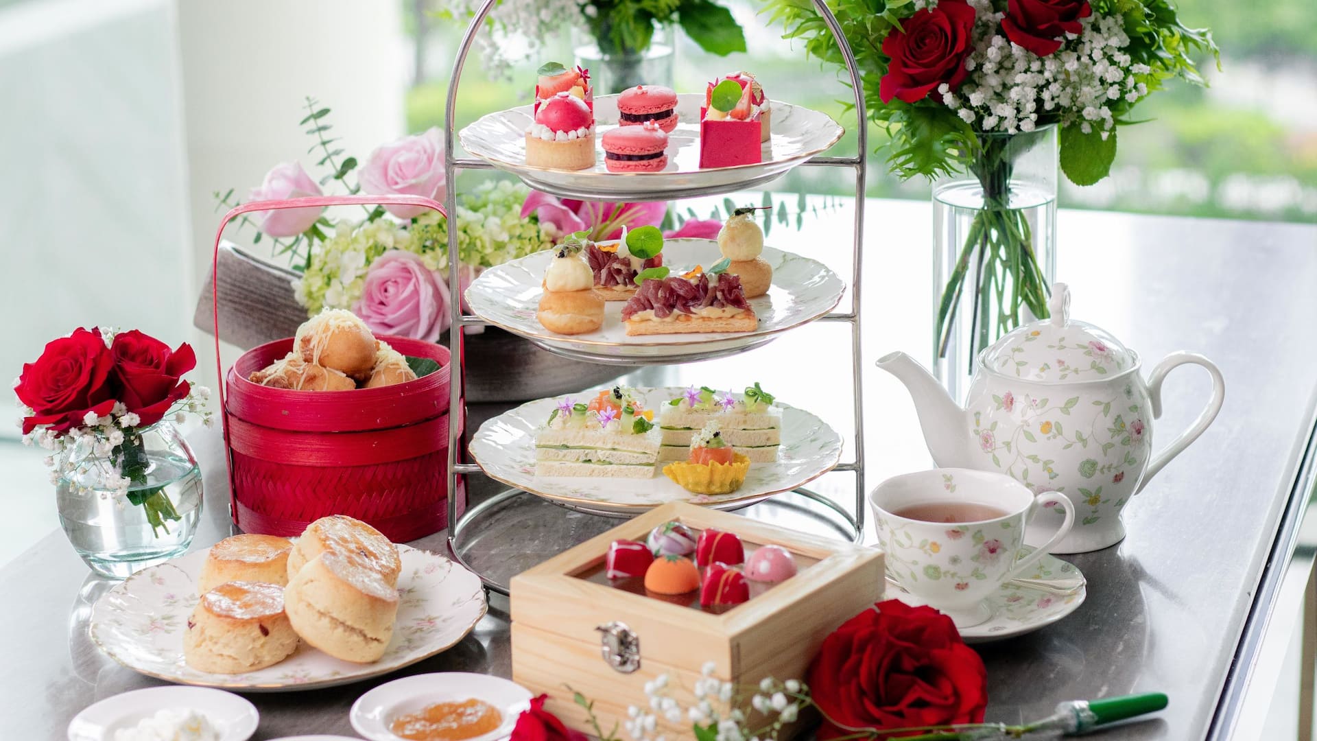 Valentine Afternoon Tea at Fountain Lounge