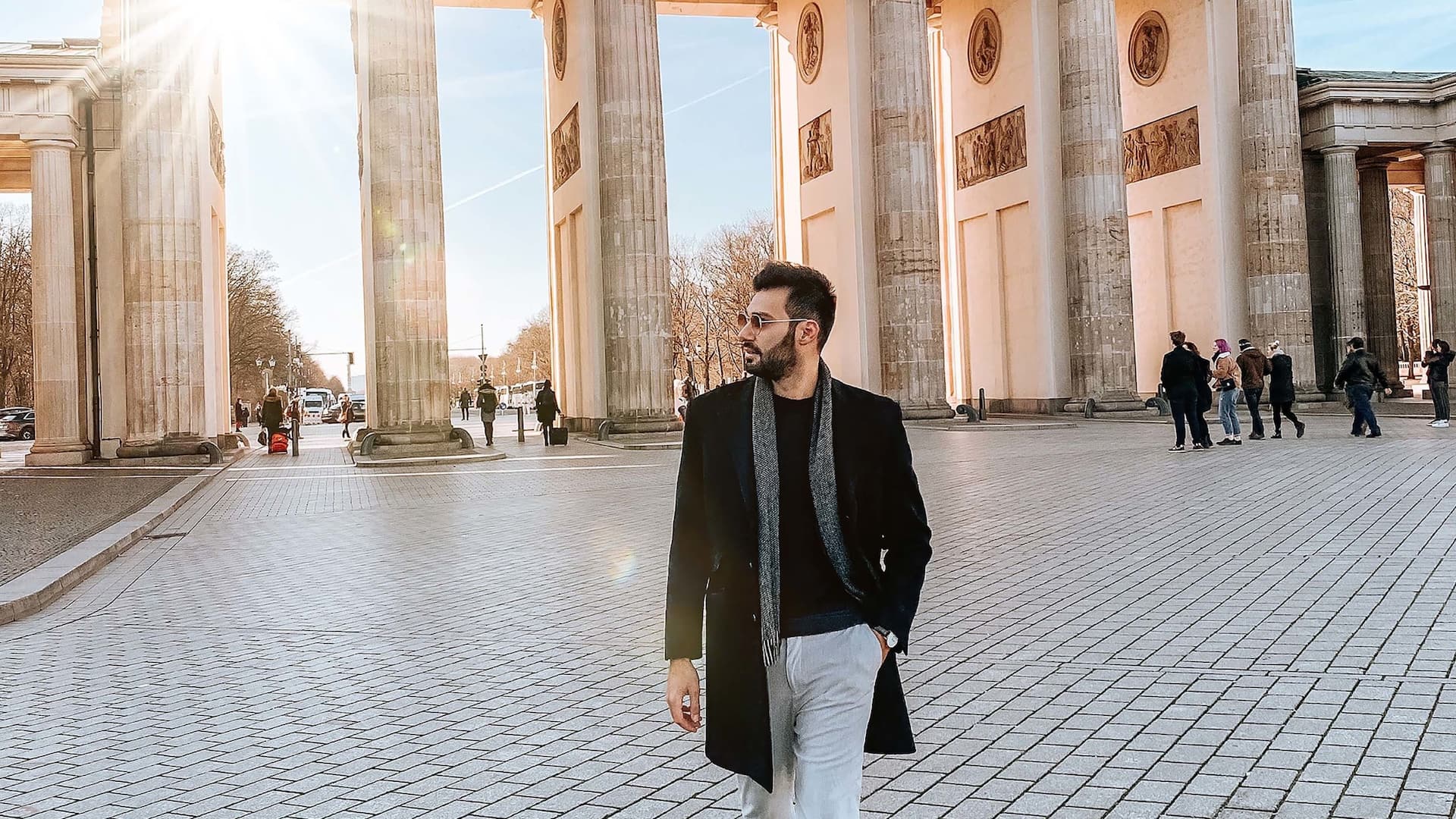 Man discovers Brandenburg Gate near Grand Hyatt Berlin