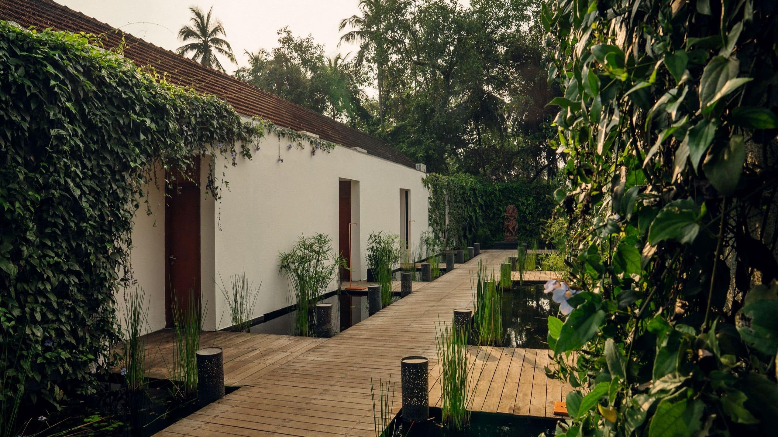 Alila Diwa Goa Spa Path Exterior