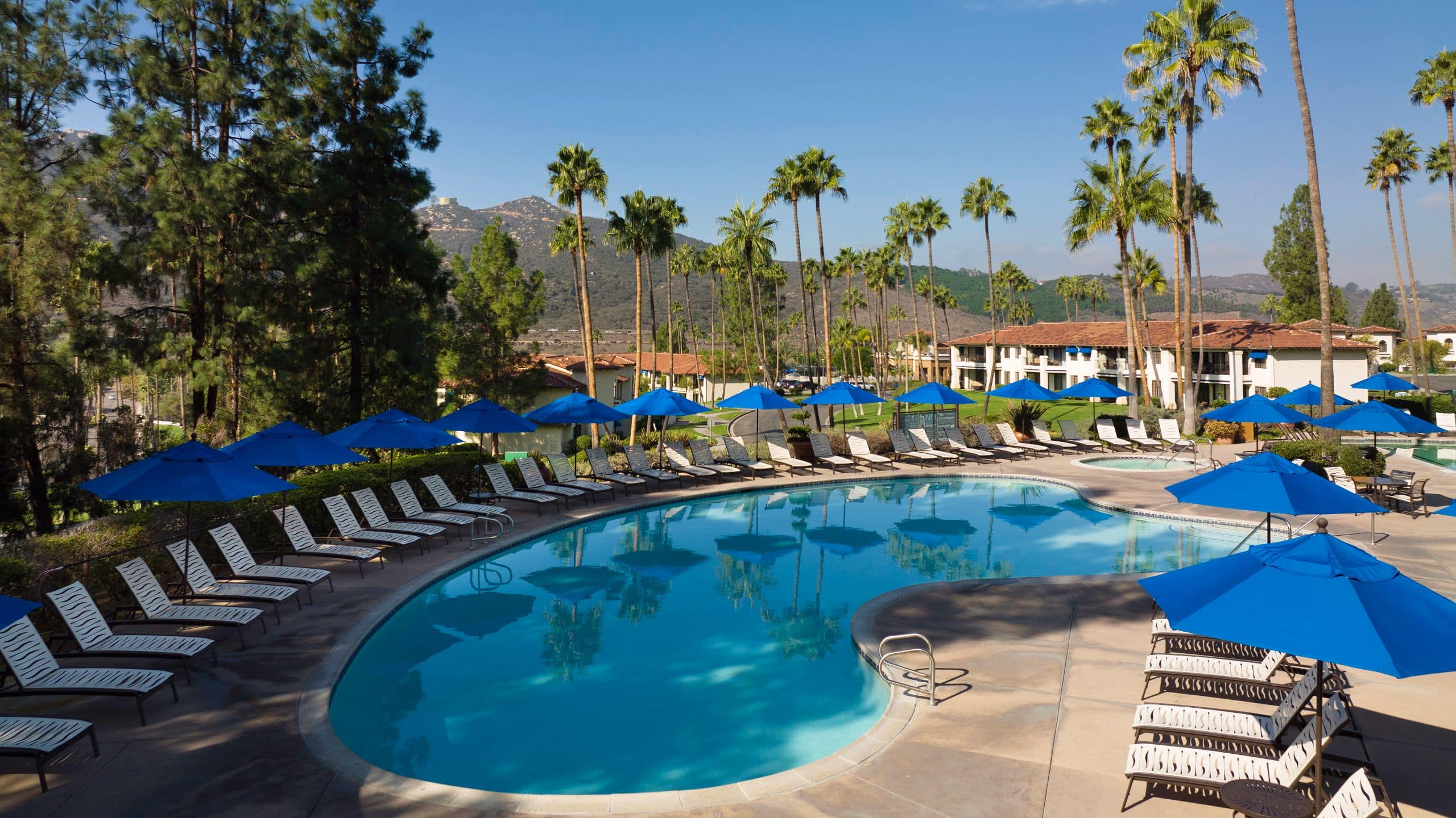 The Welk Broadway Hill Pool