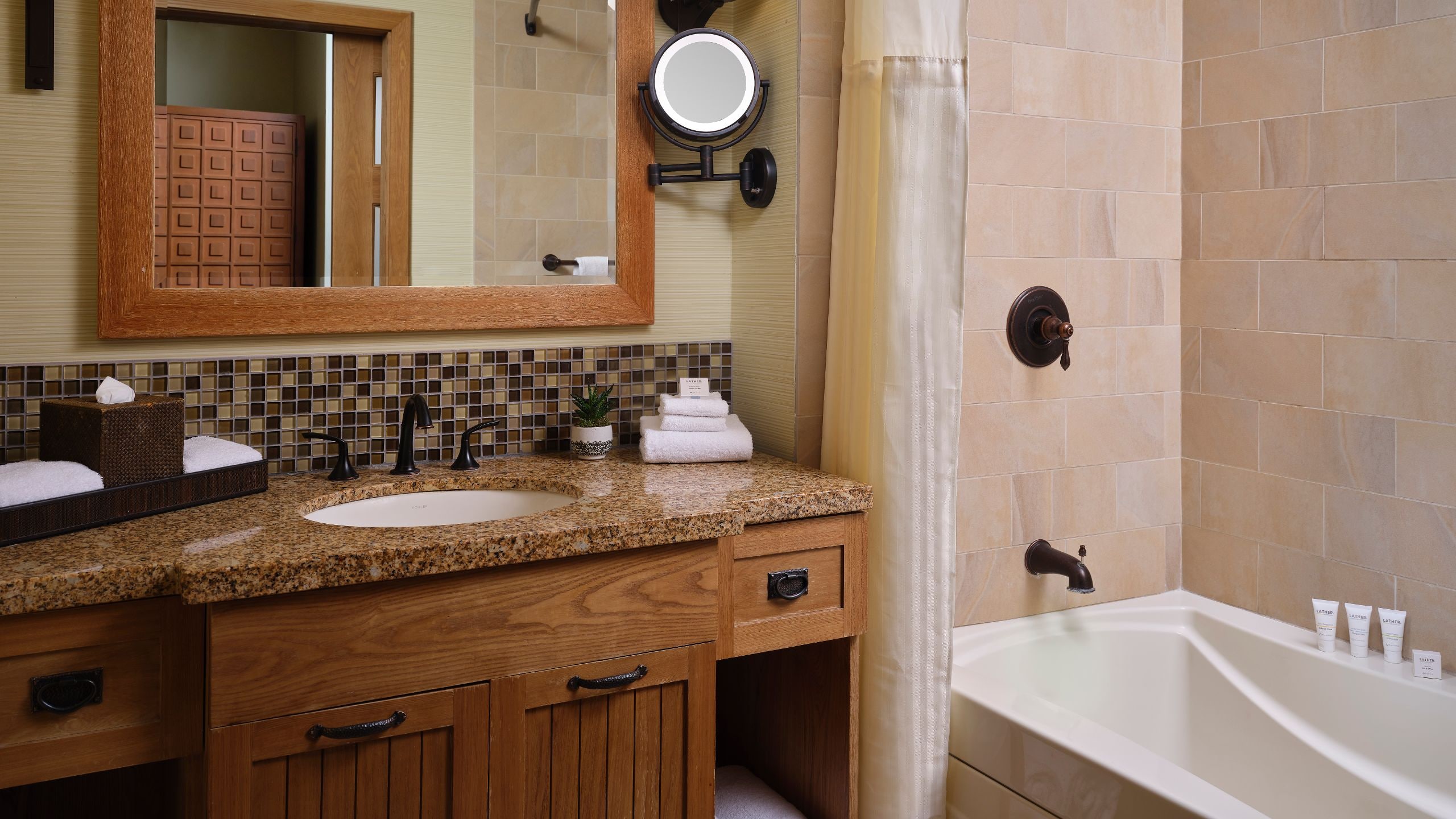 2/2 The Welk Mountain Villas One Bedroom Suite Bathroom