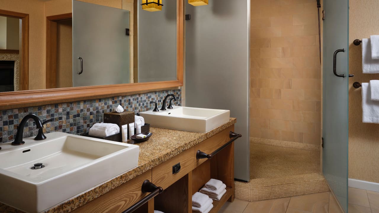 Mountain Villas One Bedroom Villa Master Bathroom