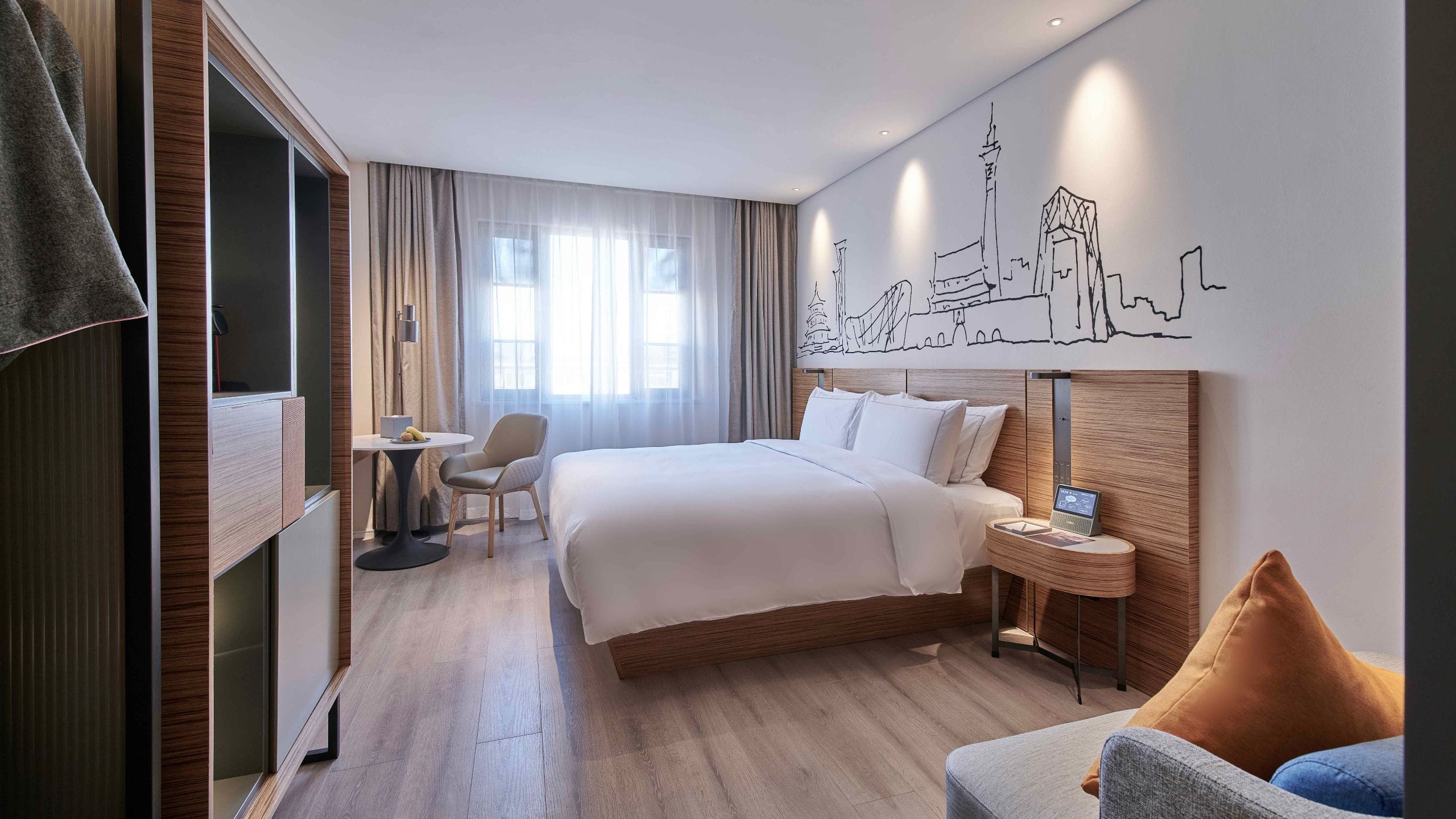 2 of 4 UrCove Beijing International Exhibition Center Deluxe Executive King