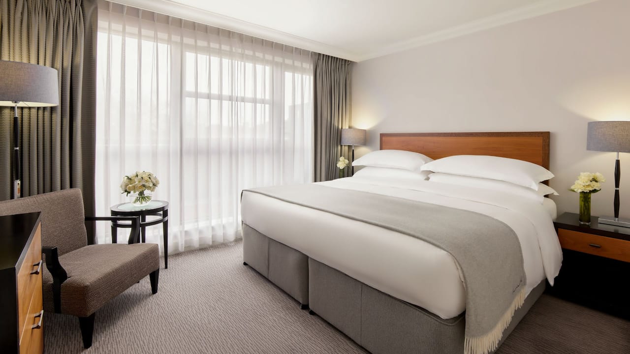 Regency Suite Balcony | Hyatt Regency London - The Churchill