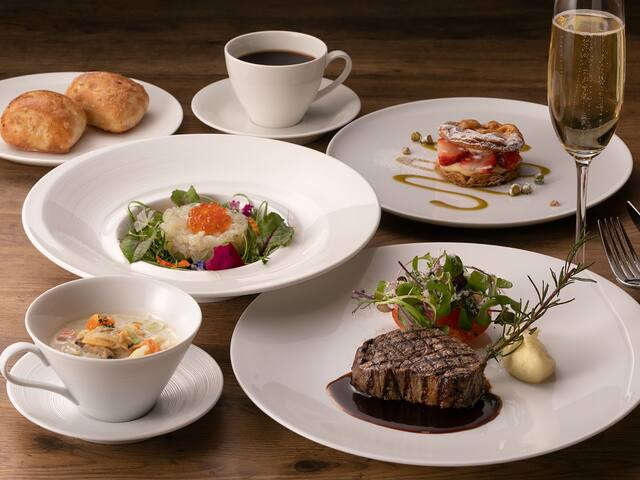 Prix Fixe Dinner Course